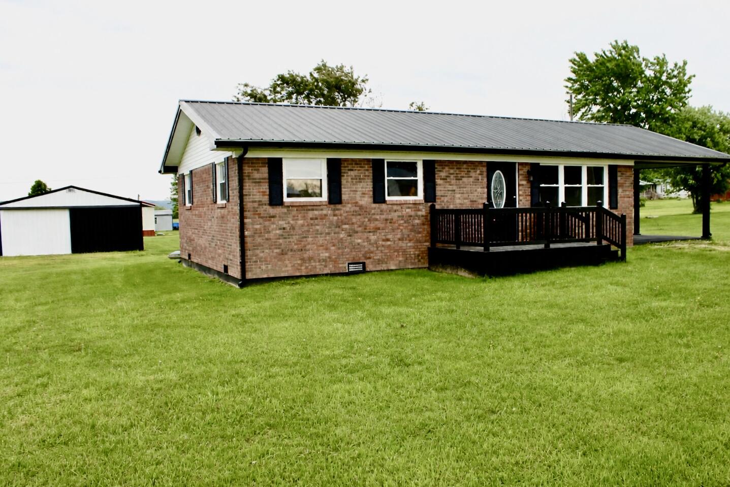 10779 Ky-57 Property Photo 1
