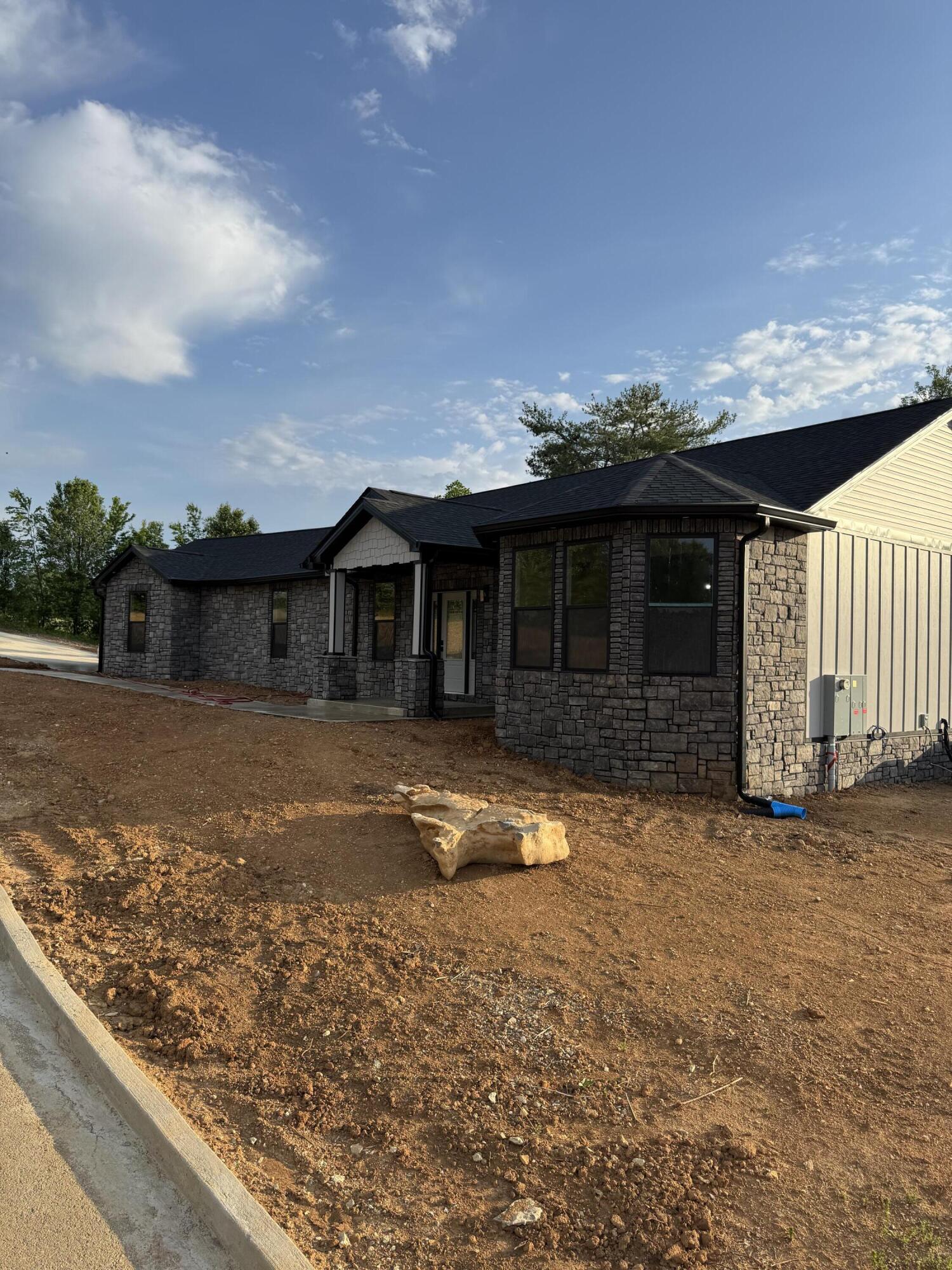 61 Kayden's Way Property Photo 4