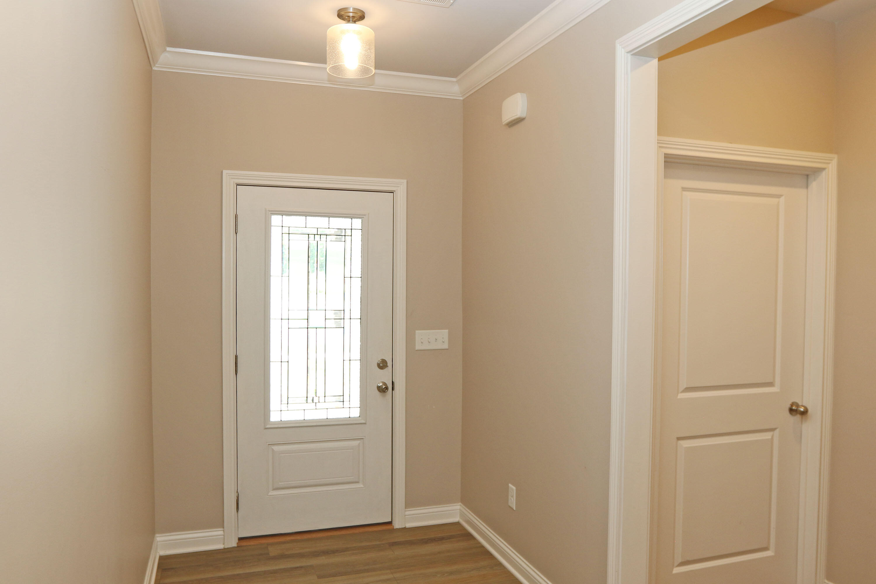 117 Amick Way Property Photo 6