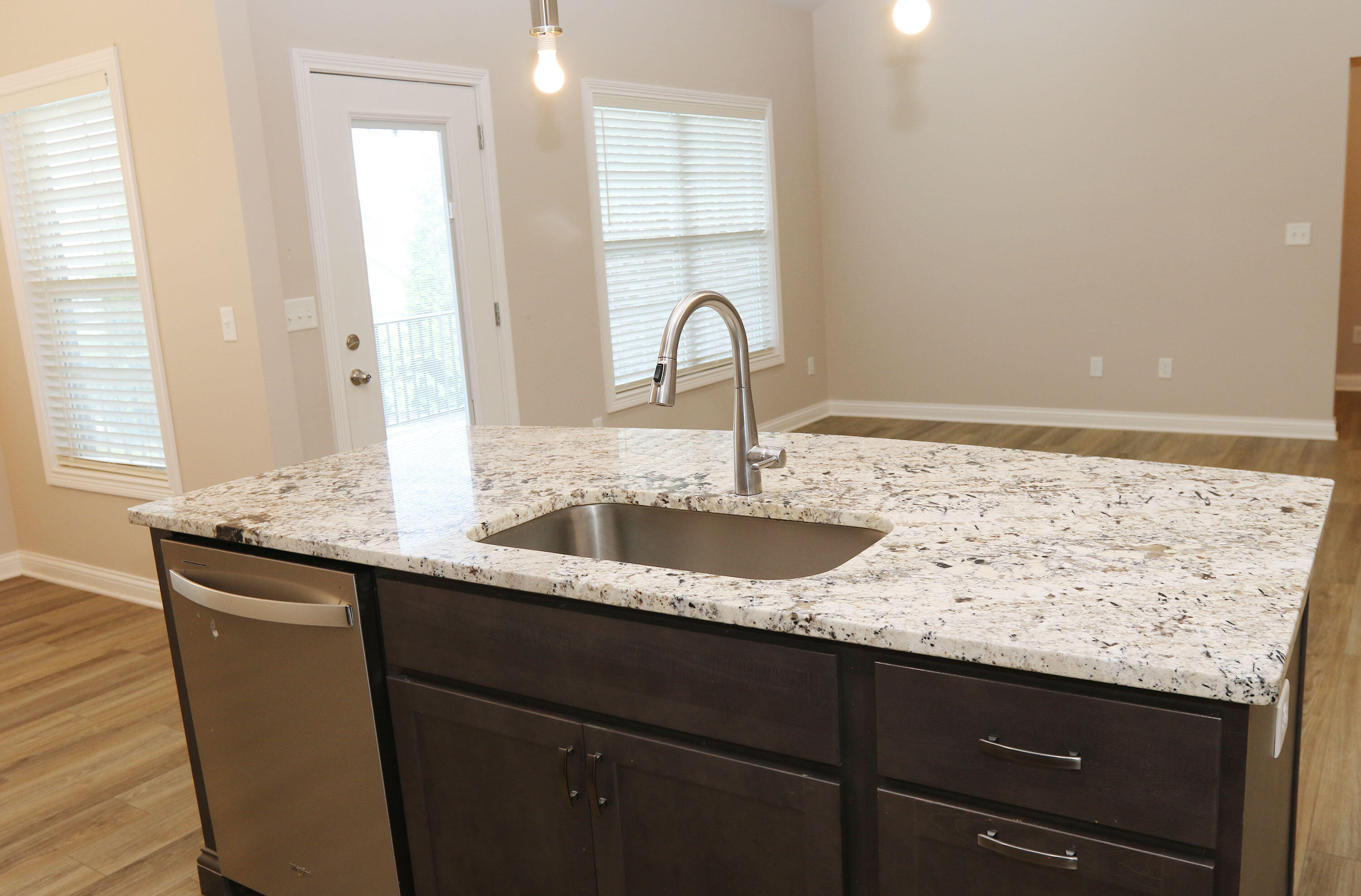 117 Amick Way Property Photo 13