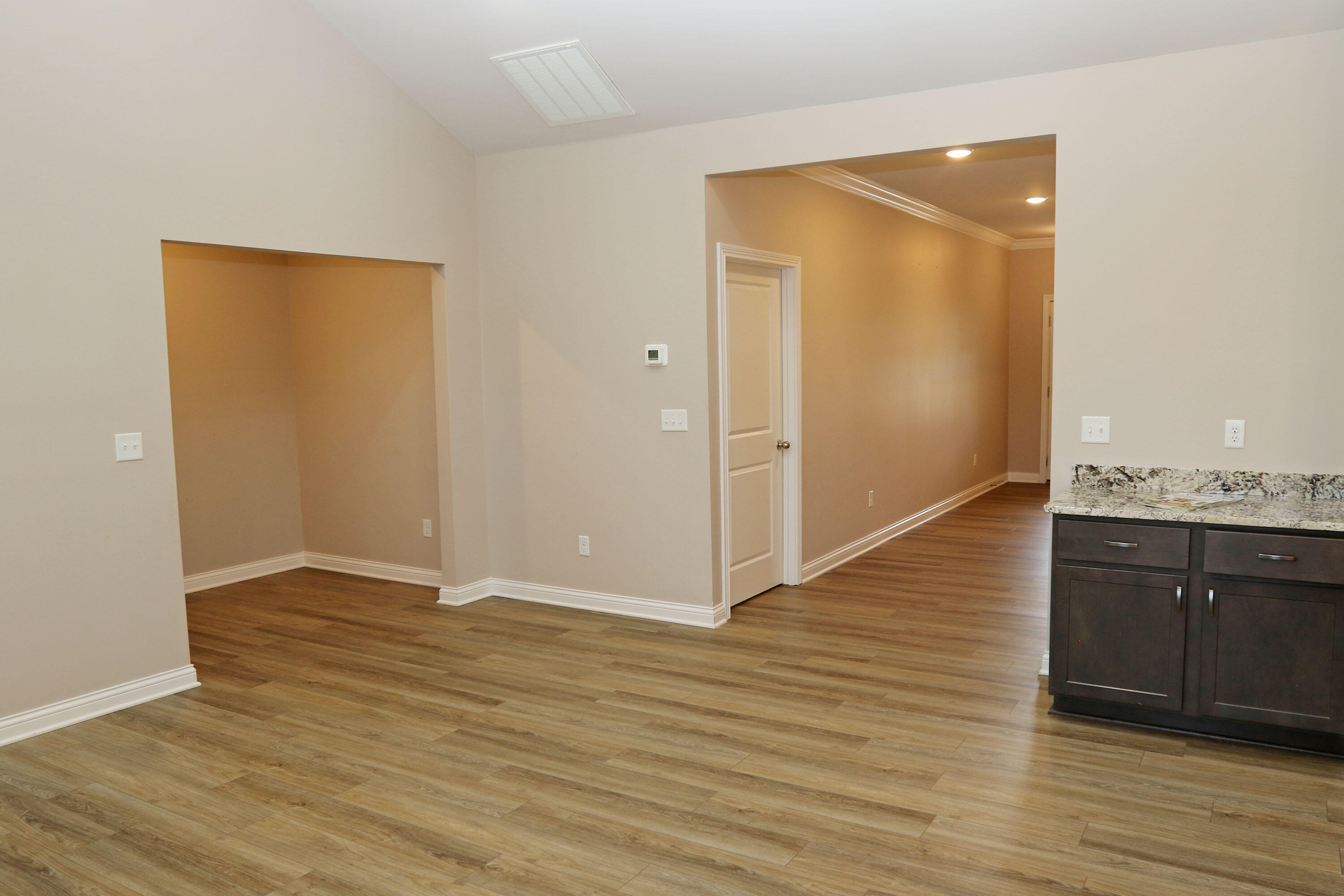 117 Amick Way Property Photo 18