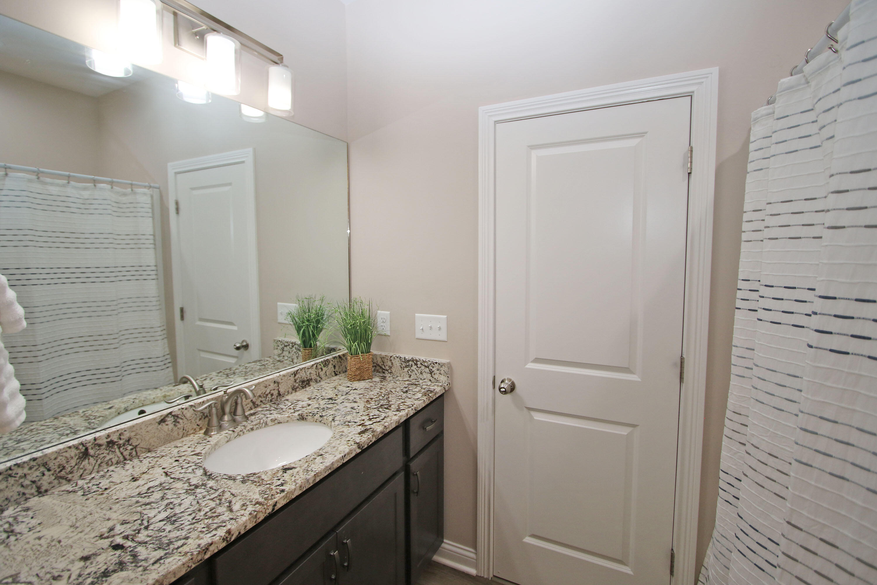 117 Amick Way Property Photo 24
