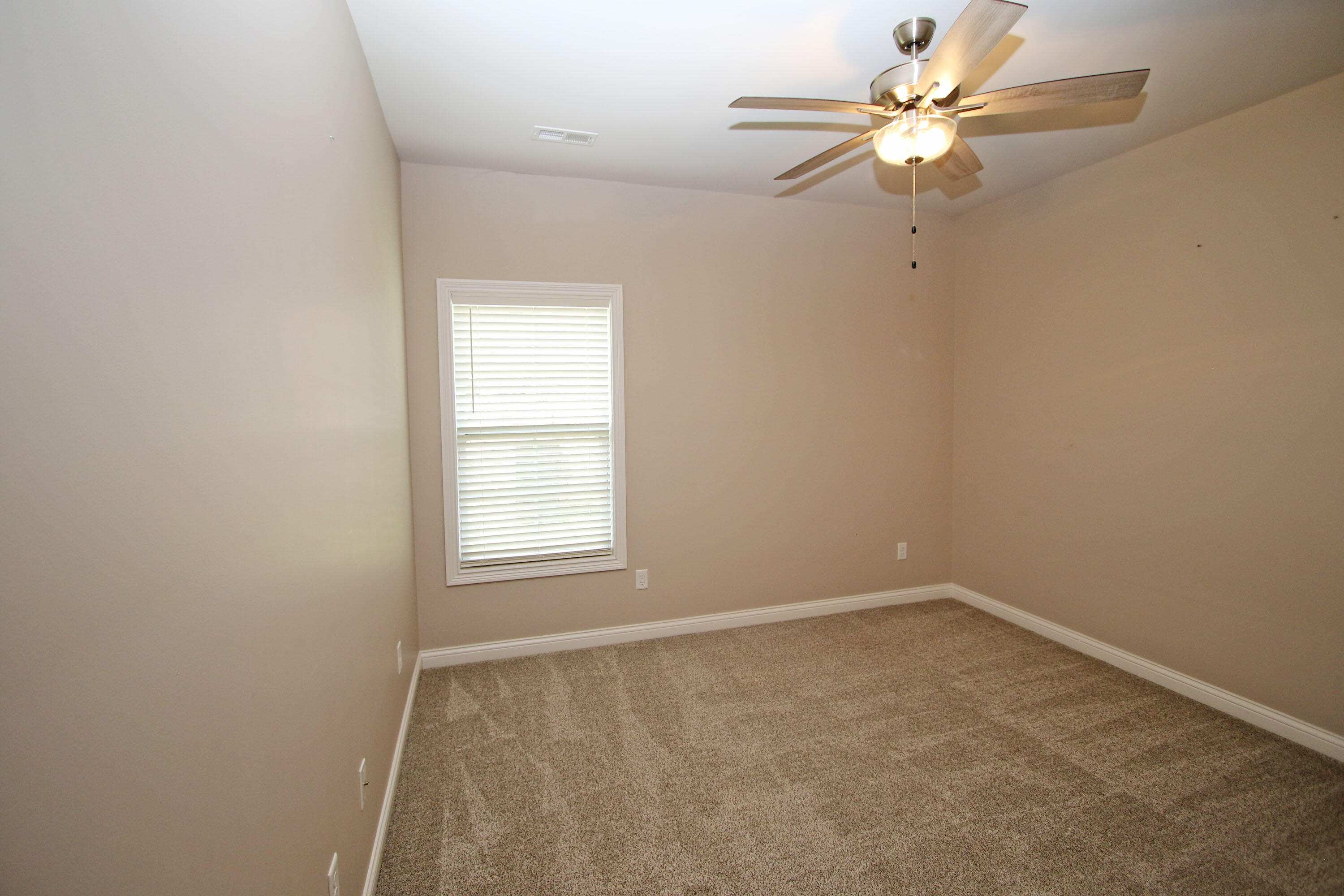 117 Amick Way Property Photo 29