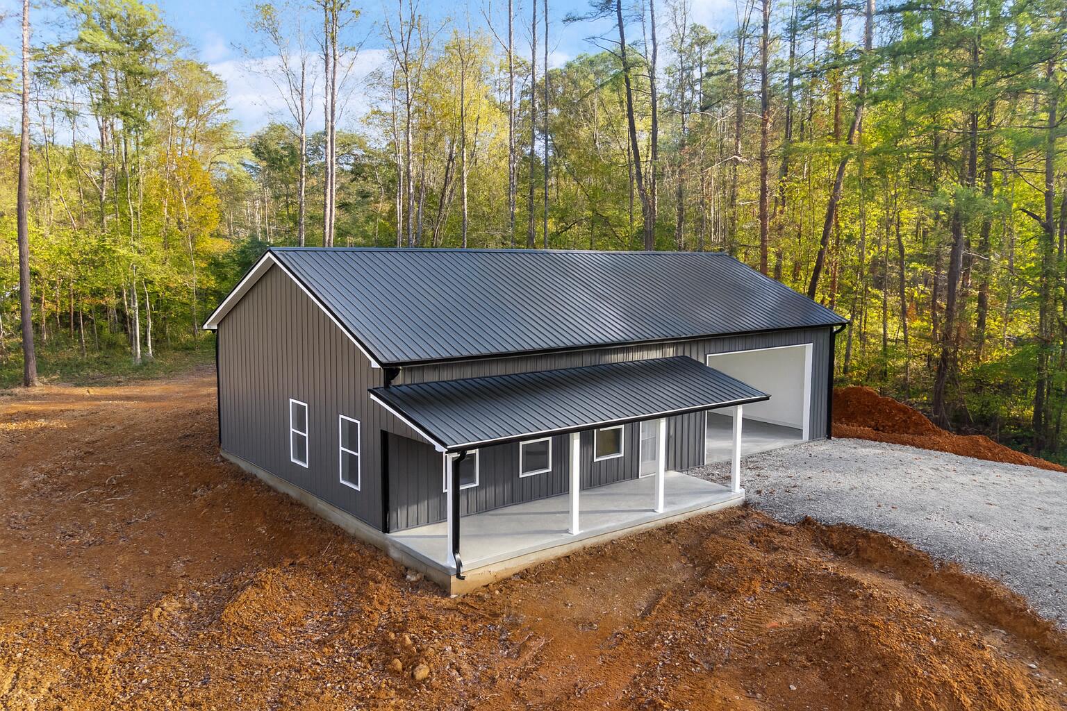 185 Pine Tree Road Property Photo 3