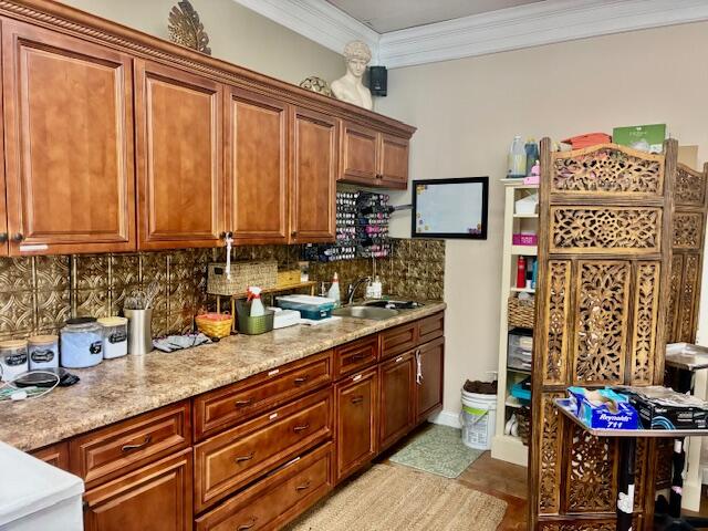 984 Ridgeway Avenue Property Photo 14