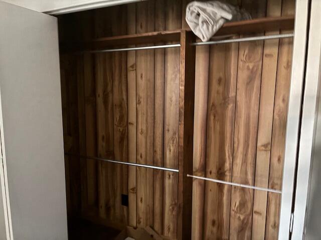 984 Ridgeway Avenue Property Photo 19