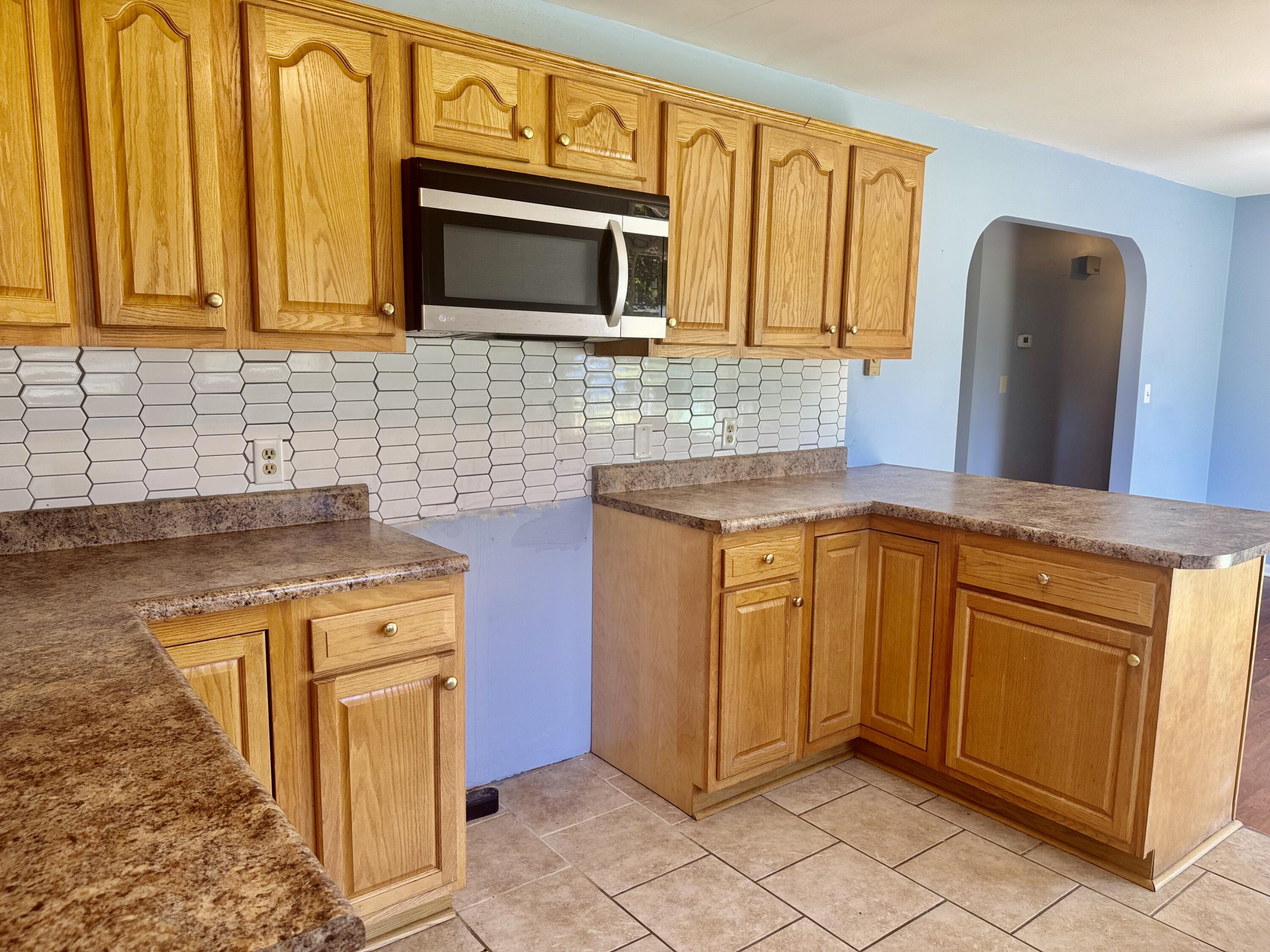 521 Clearcreek Road Property Photo 16