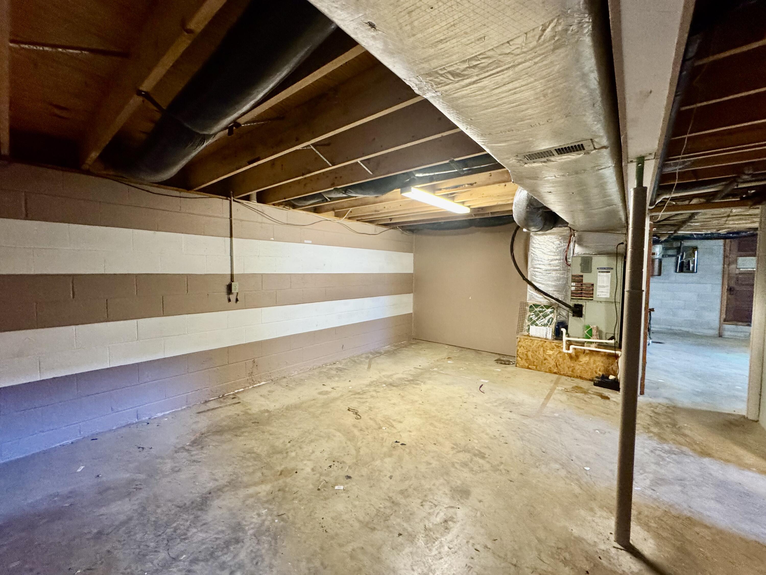 521 Clearcreek Road Property Photo 41