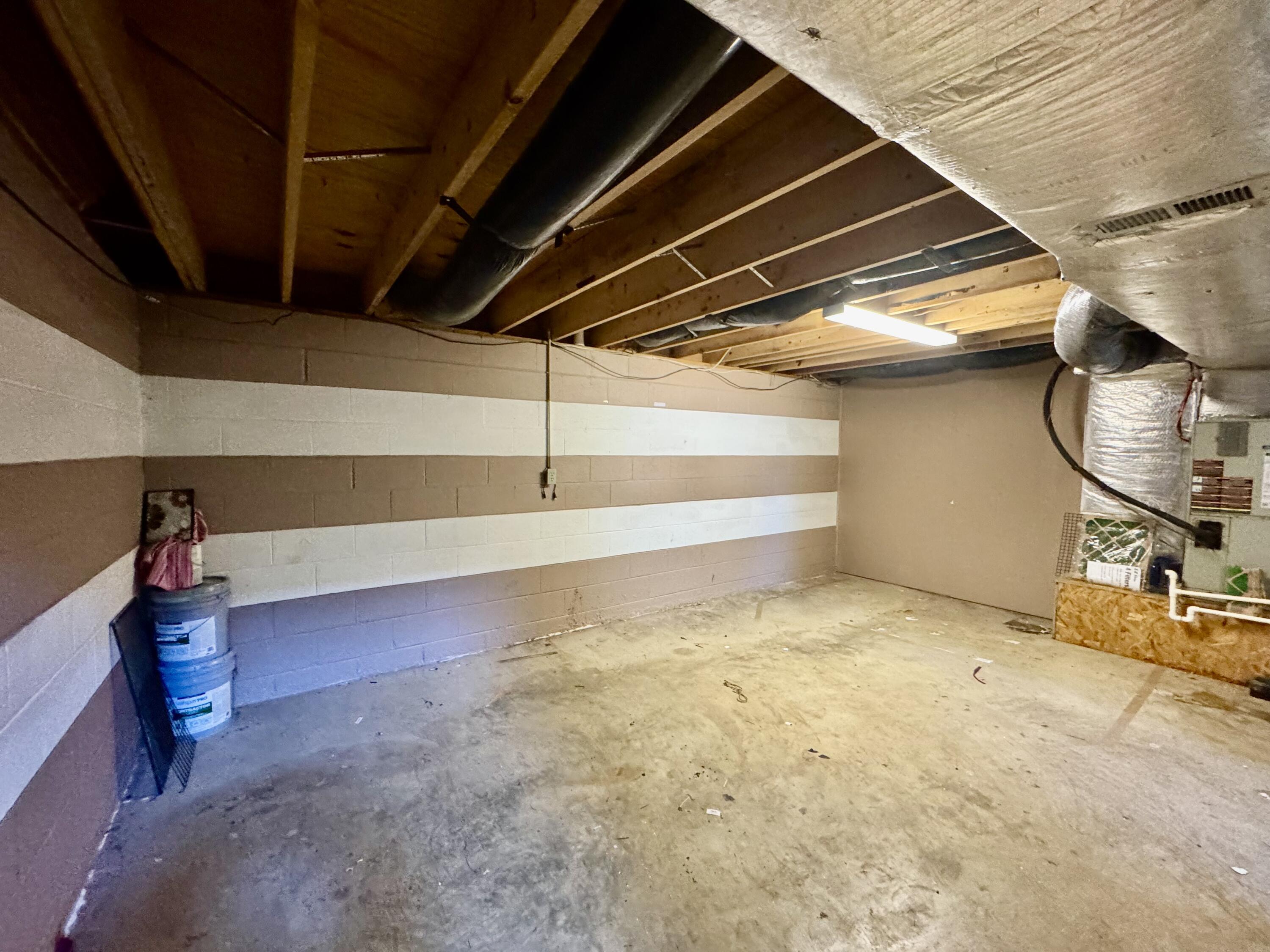 521 Clearcreek Road Property Photo 42