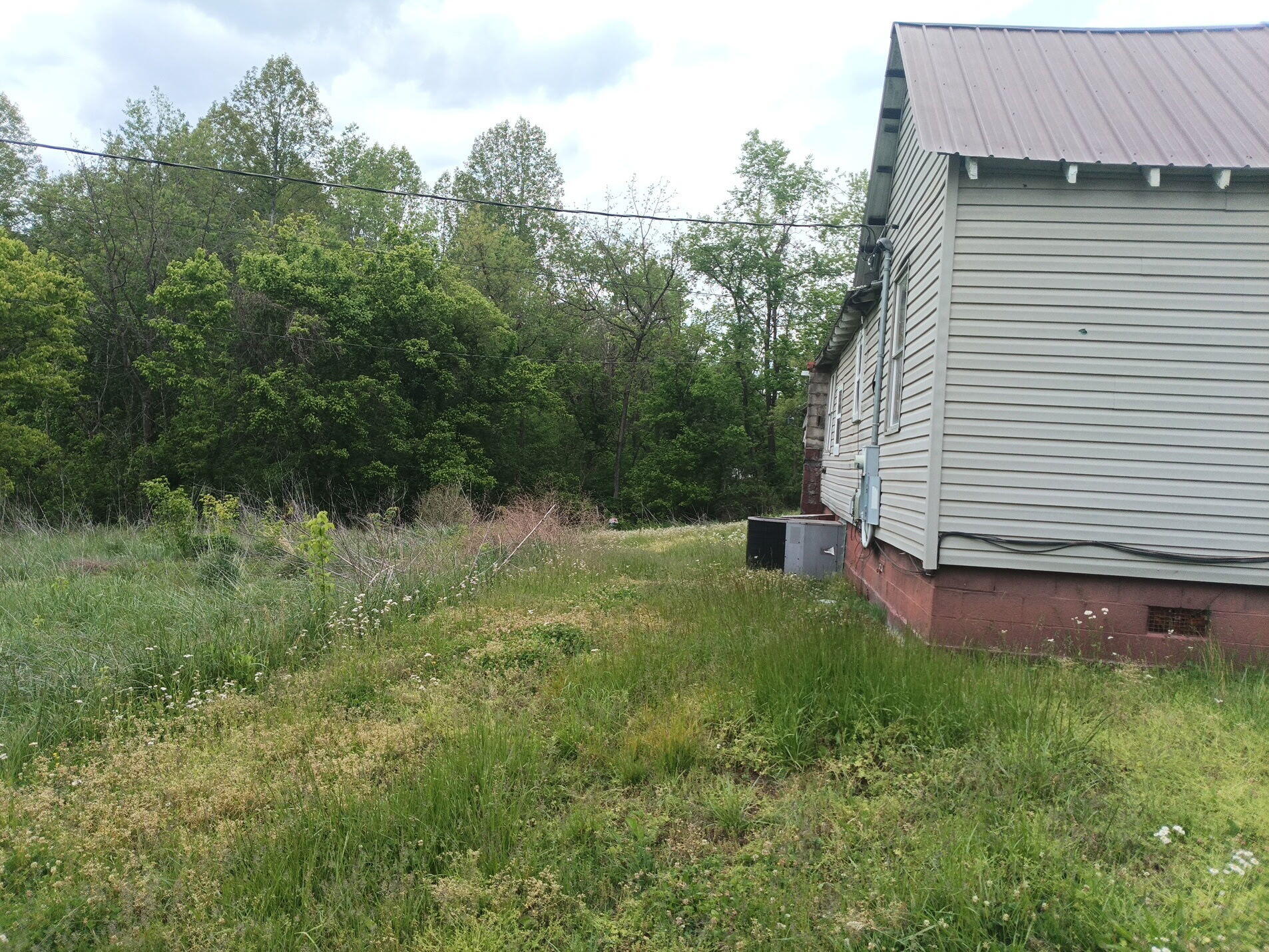2933 Ky Route-1092 Property Photo 8