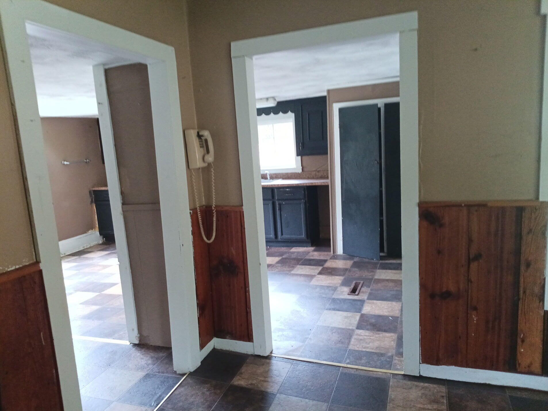 2933 Ky Route-1092 Property Photo 14