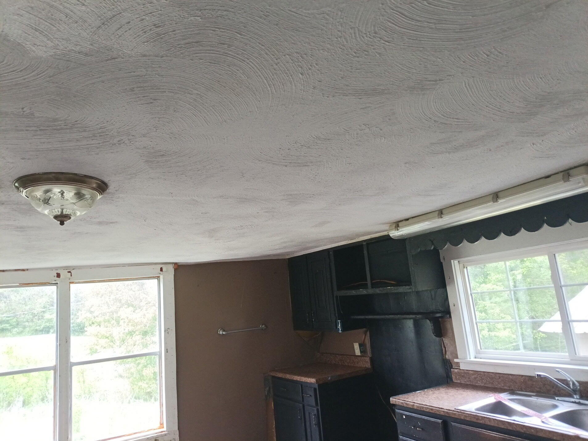 2933 Ky Route-1092 Property Photo 15