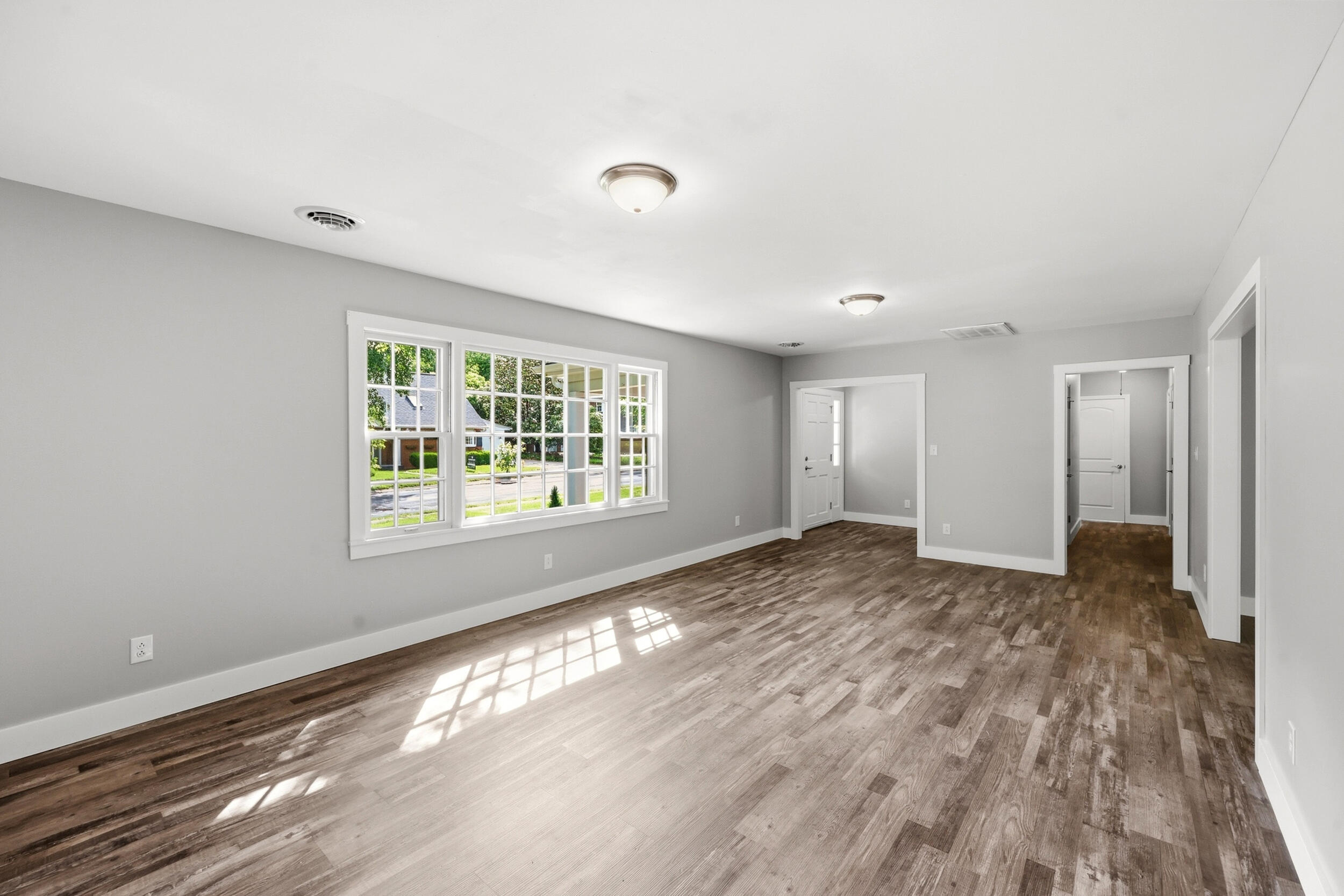 200 Paul Sawyier Drive Property Photo 6