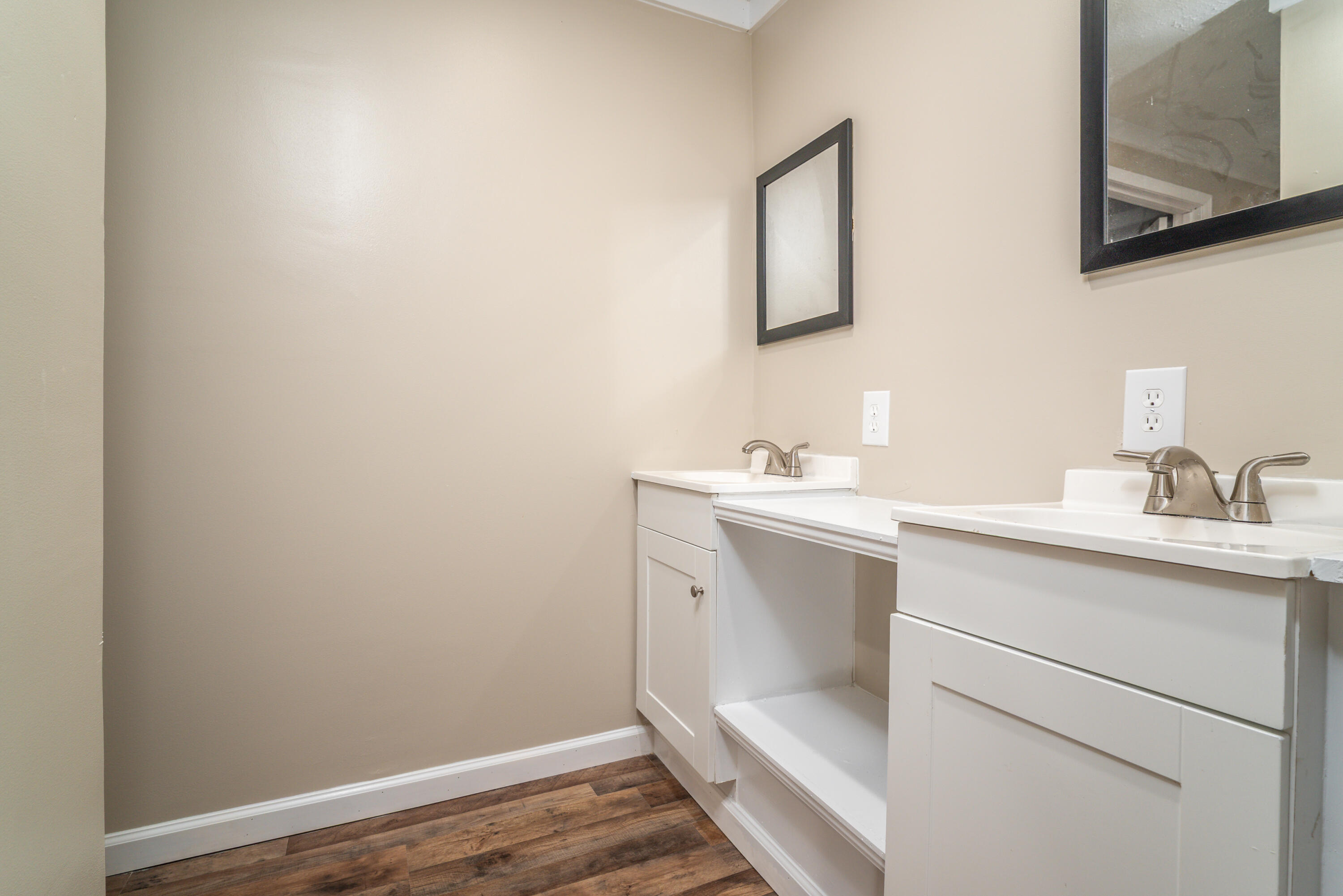 8855 Highway 191 Property Photo 18