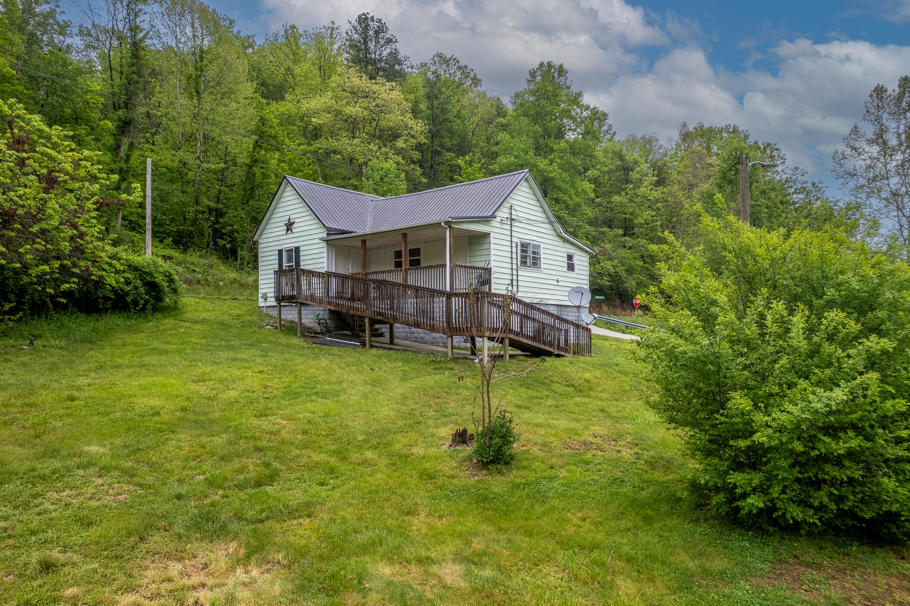 8855 Highway 191 Property Photo 32