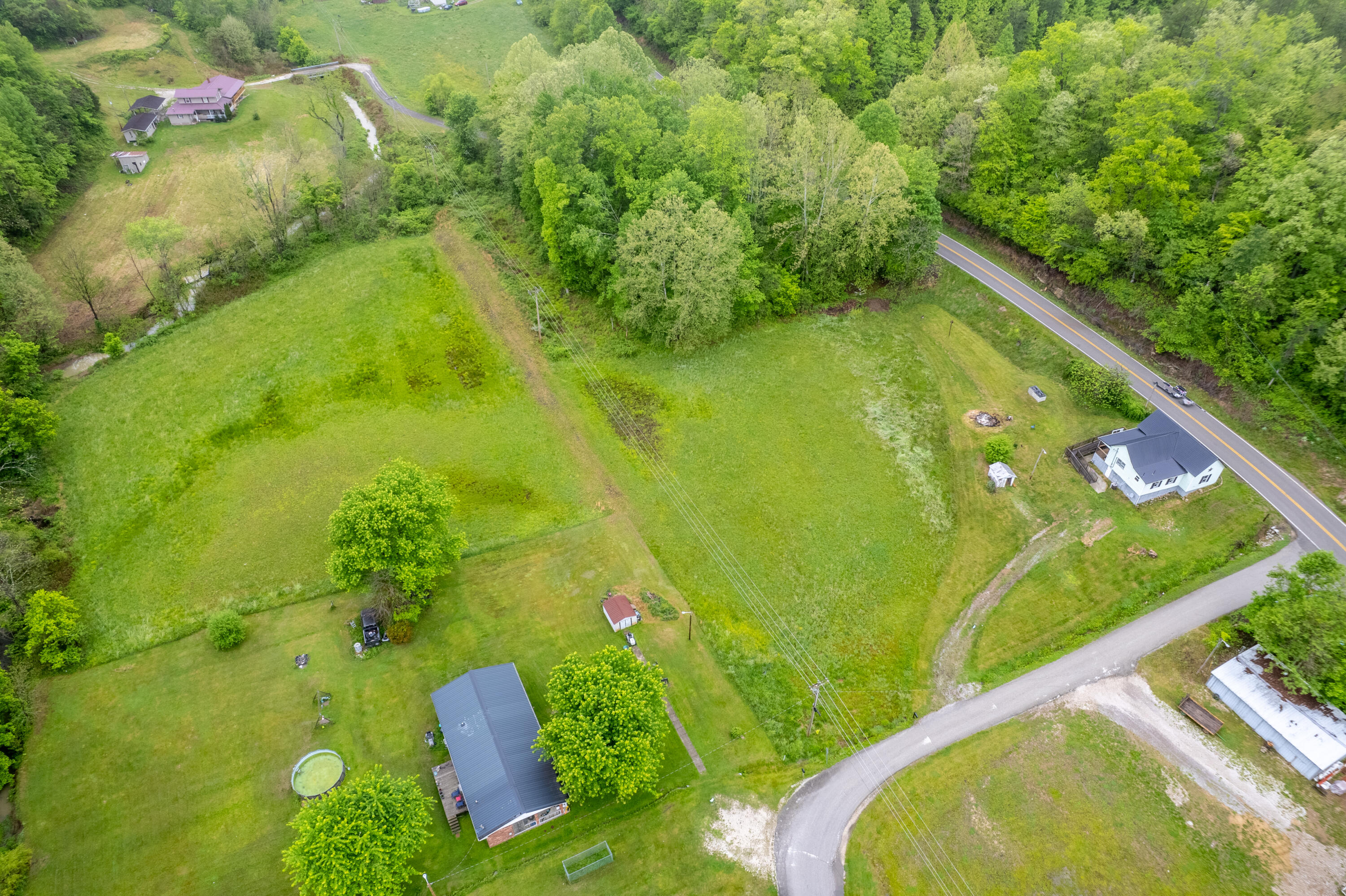 8855 Highway 191 Property Photo 33