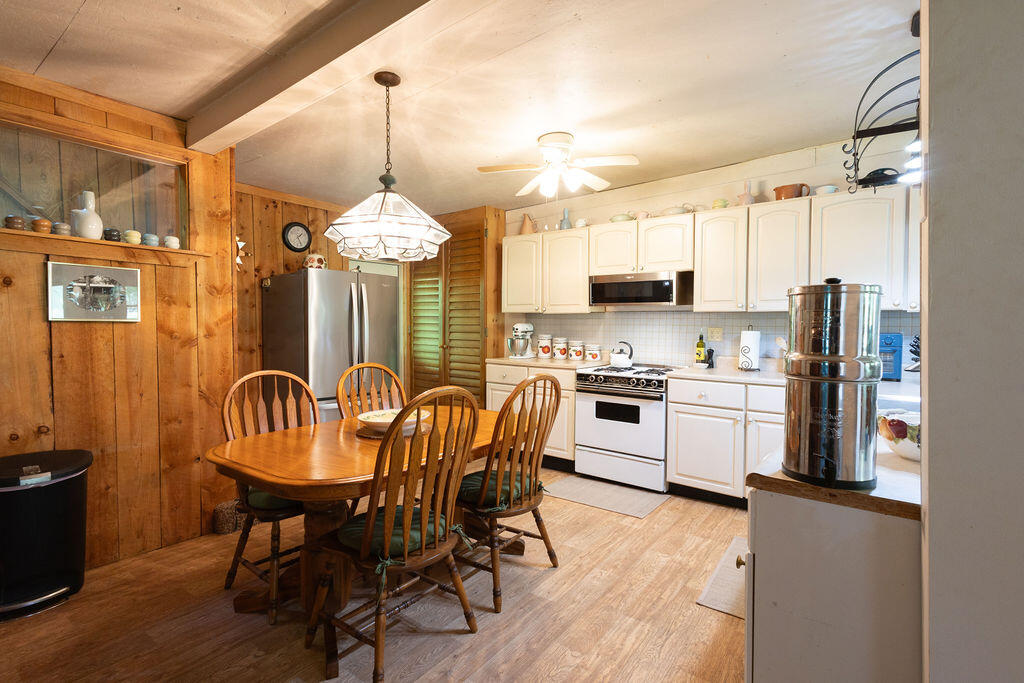 49 Morris Drive Property Photo 9
