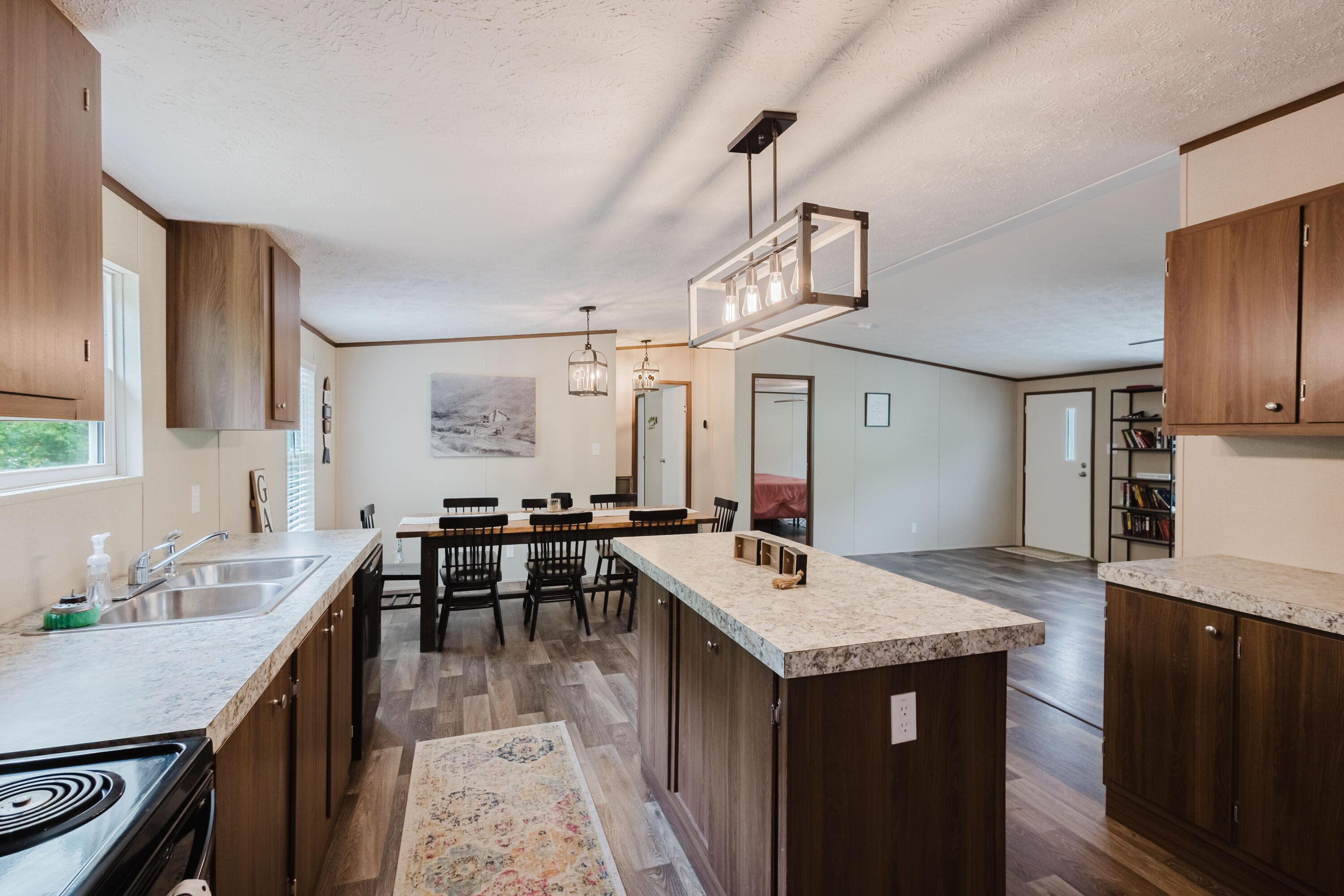 584 Casey Road Property Photo 14