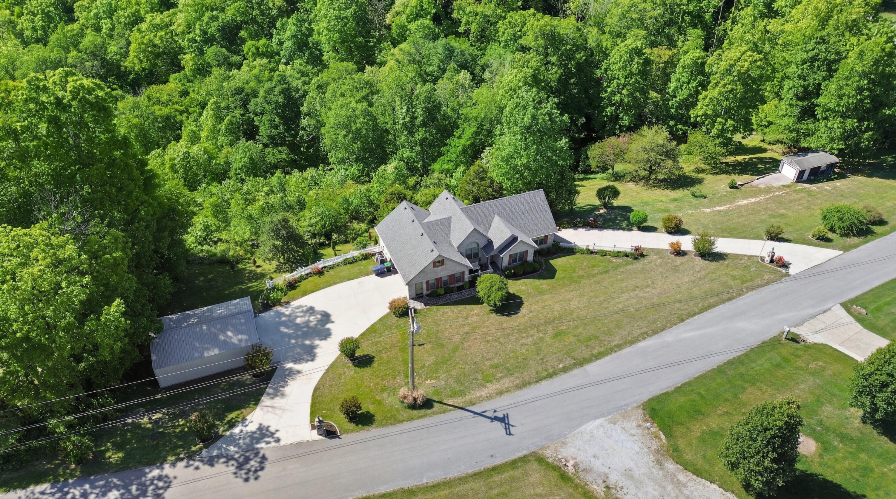 3823 Hickory Hill Drive Property Photo 68