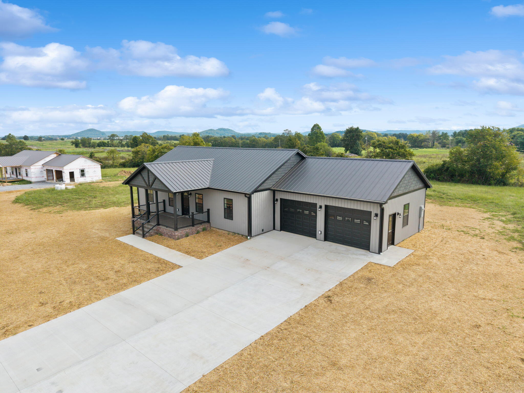 150 Sunflower Road Property Photo 4