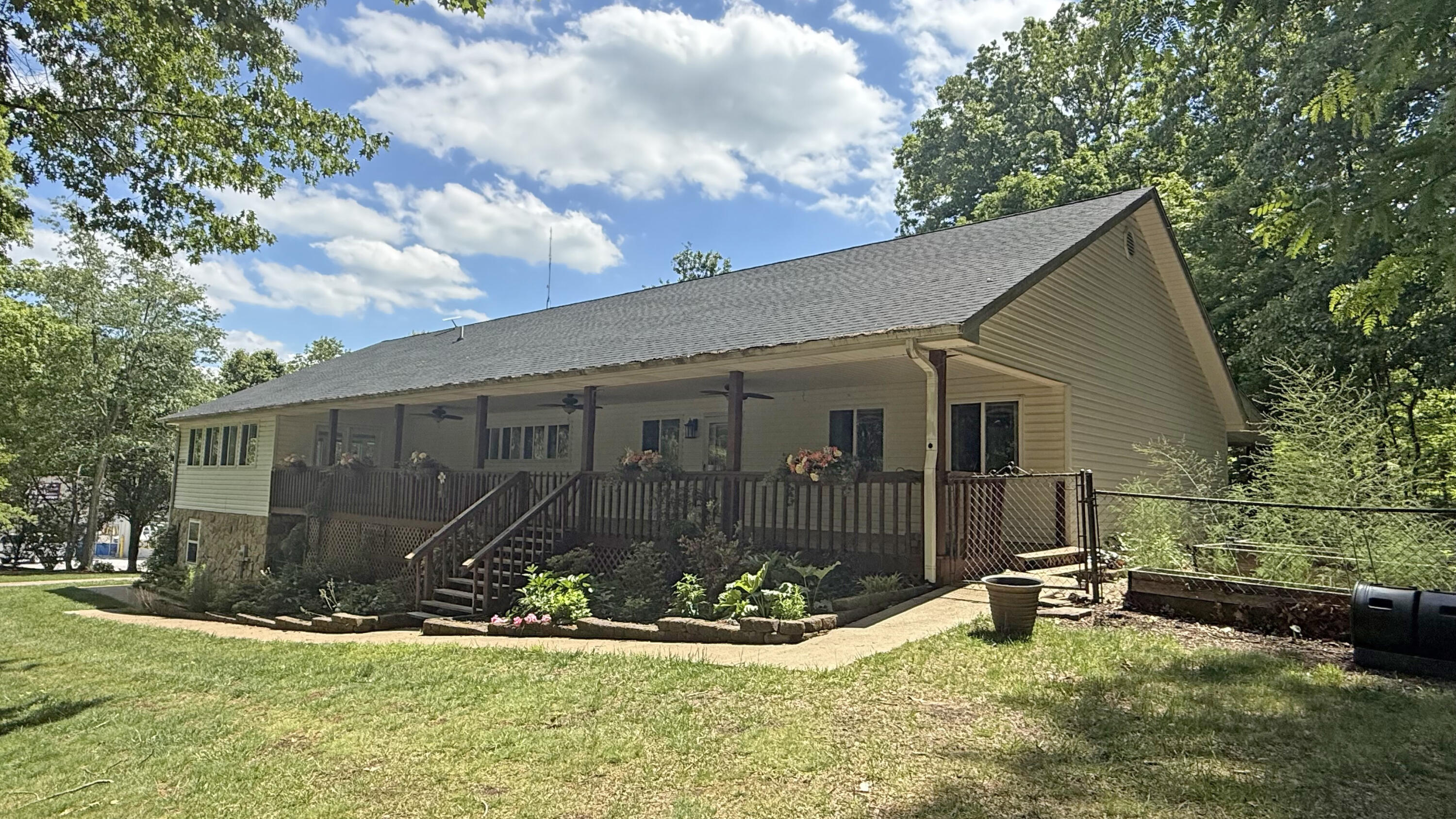 6767 Rush Branch Road Property Photo 5