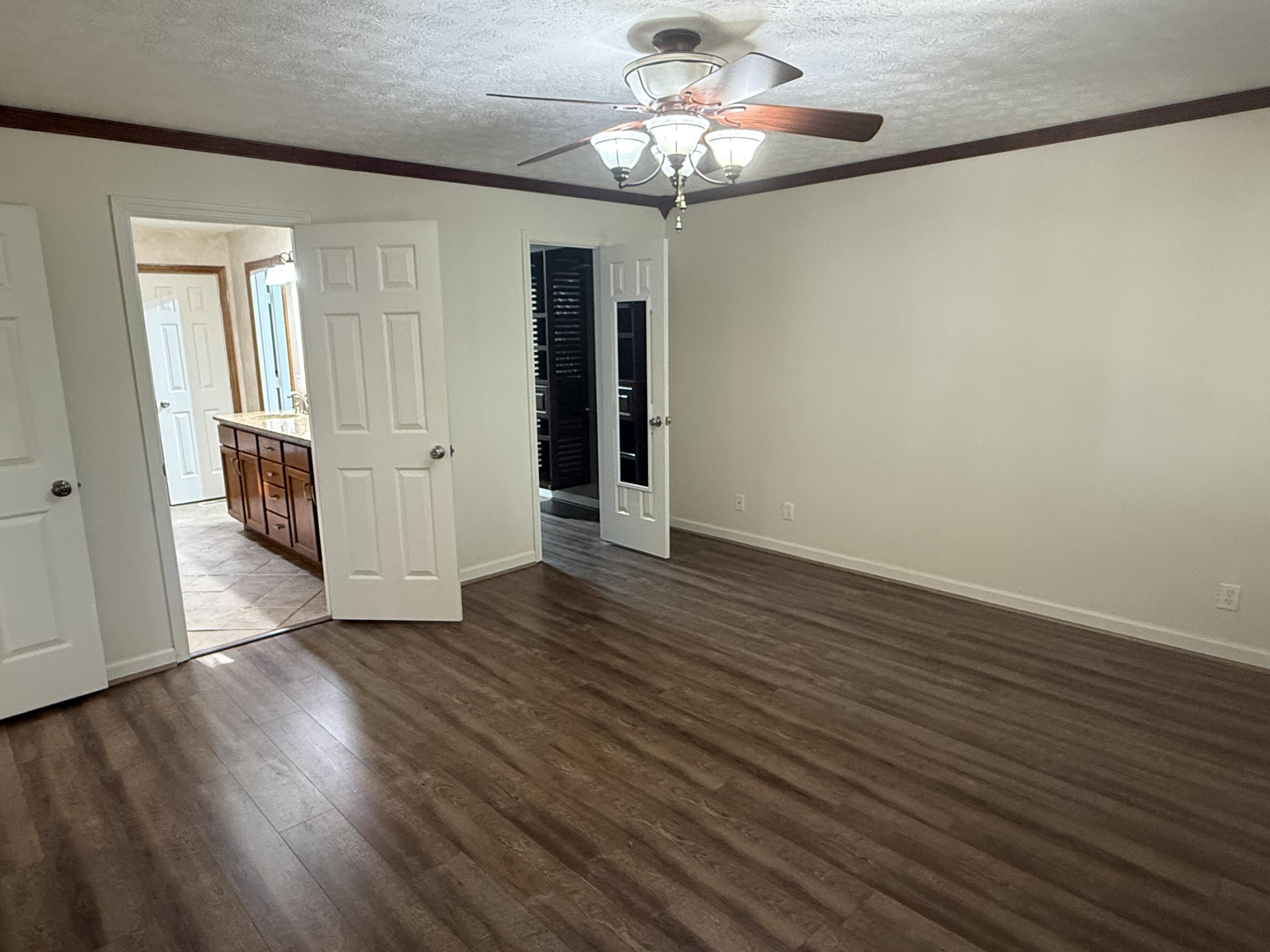 6767 Rush Branch Road Property Photo 5