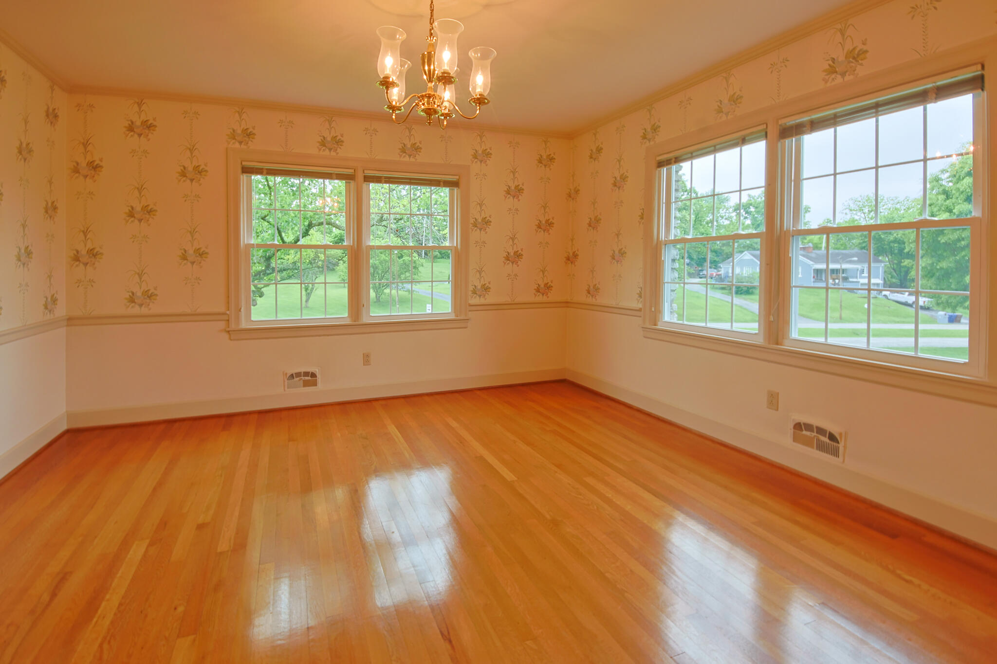 16 Manor Drive Property Photo 17