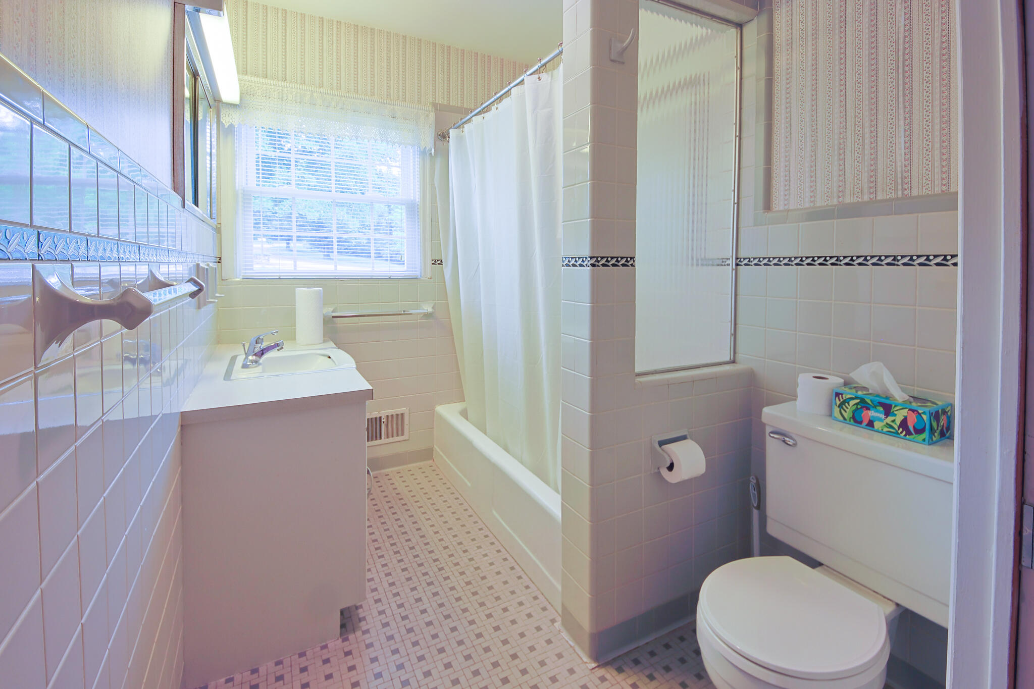 16 Manor Drive Property Photo 43