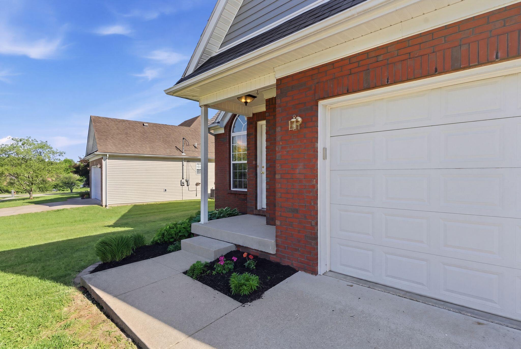 436 Forest Ridge Drive Property Photo 4