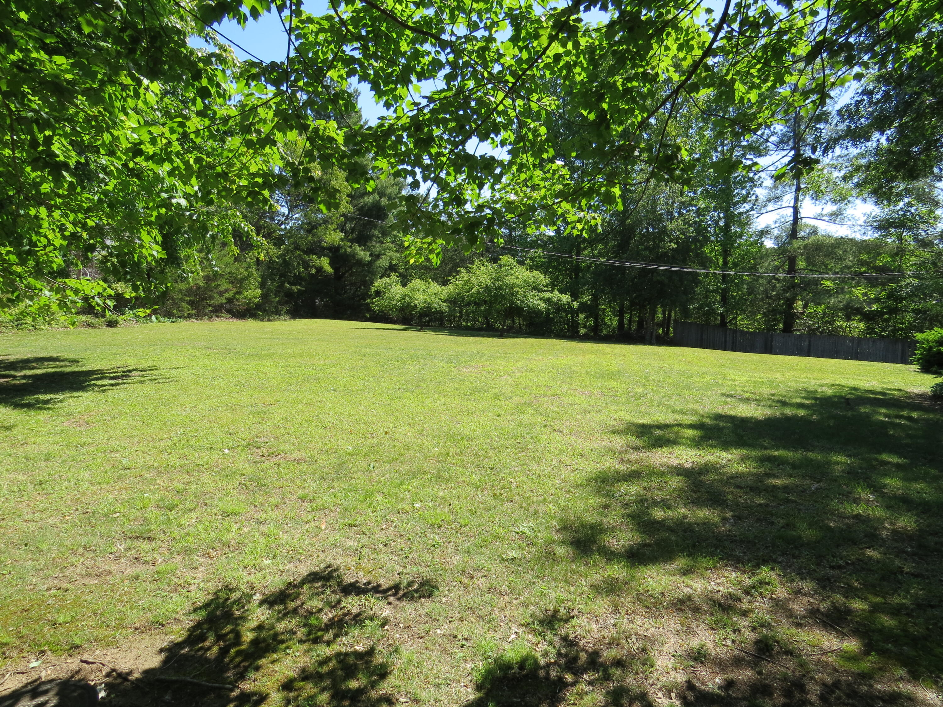 241 Powers Lane Property Photo 5