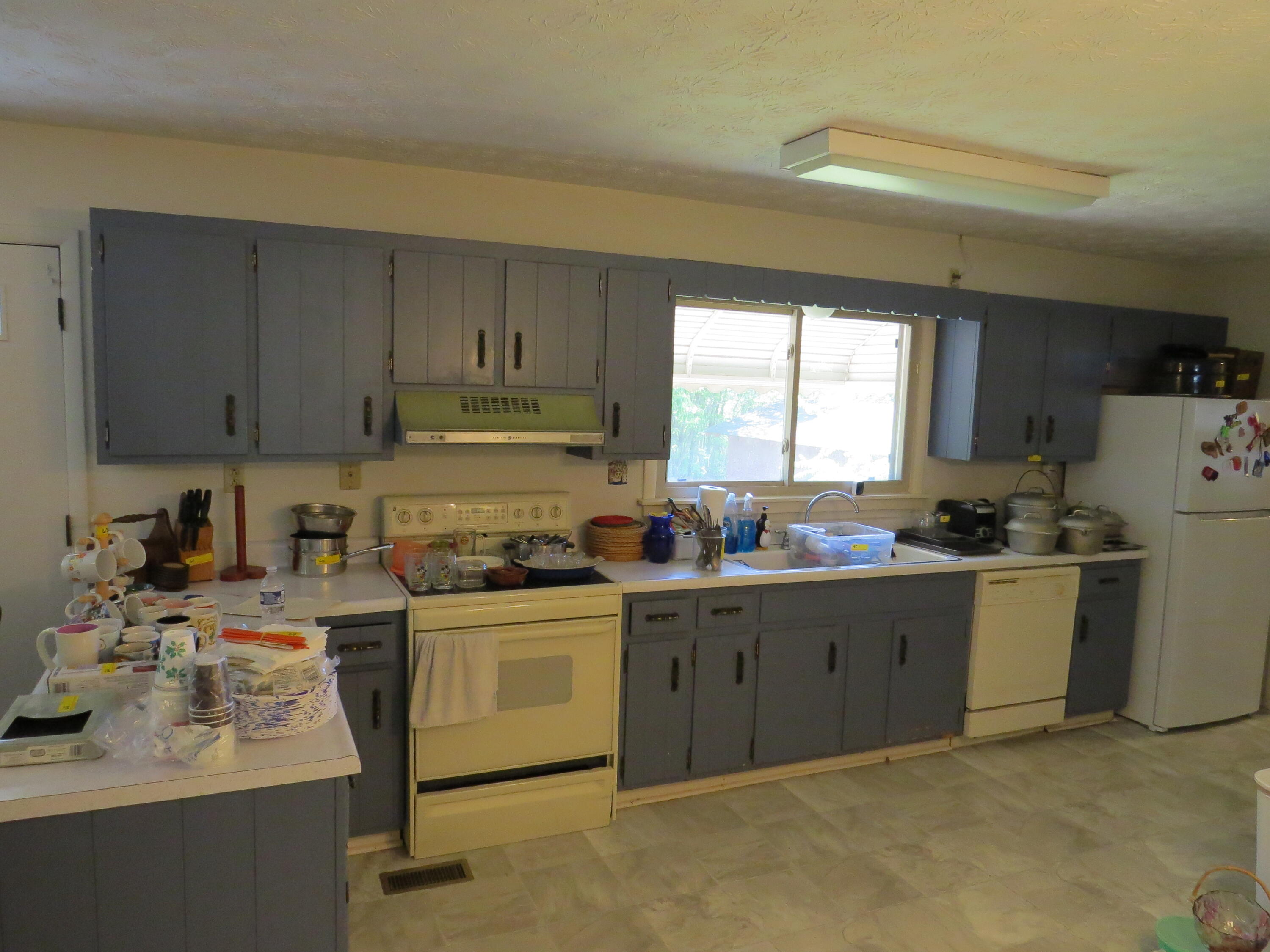 241 Powers Lane Property Photo 22