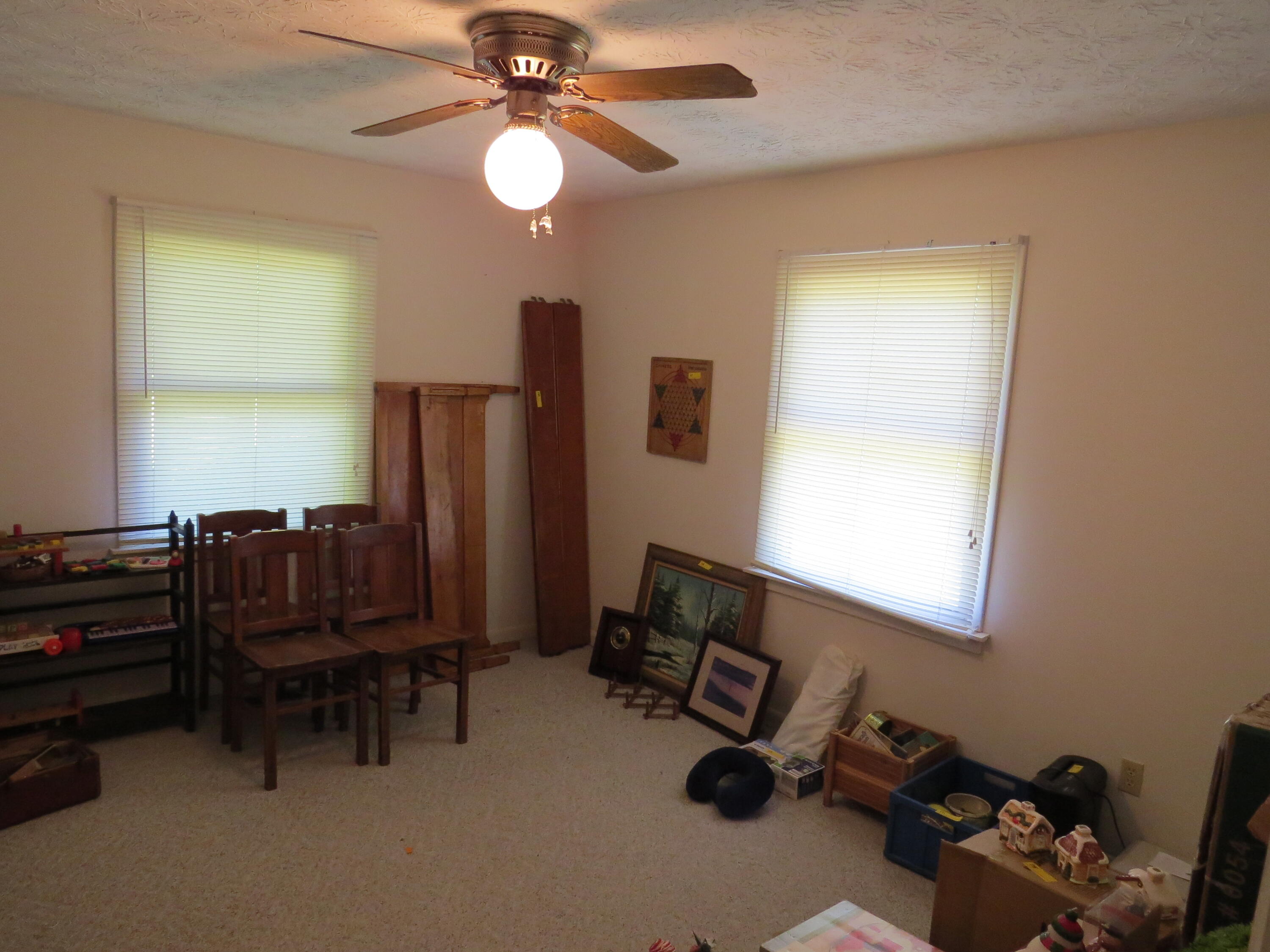 241 Powers Lane Property Photo 33