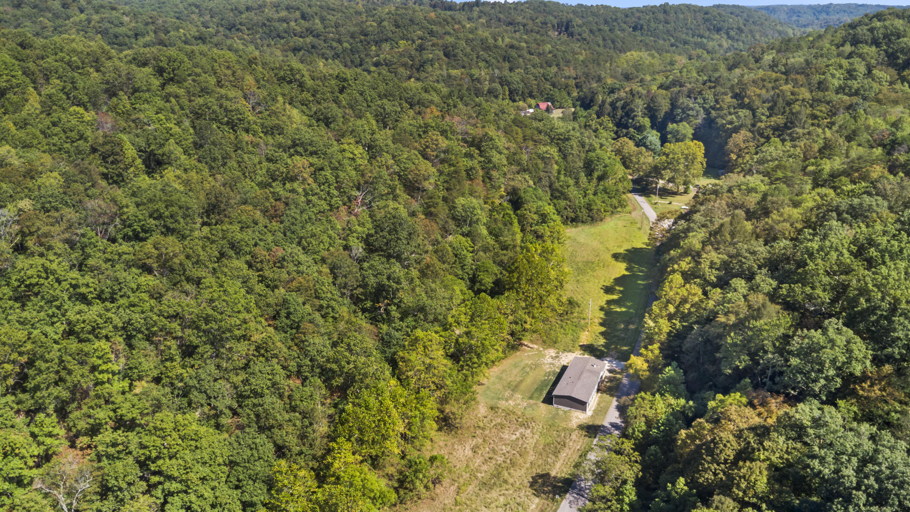598 Cooper Road Property Photo 7
