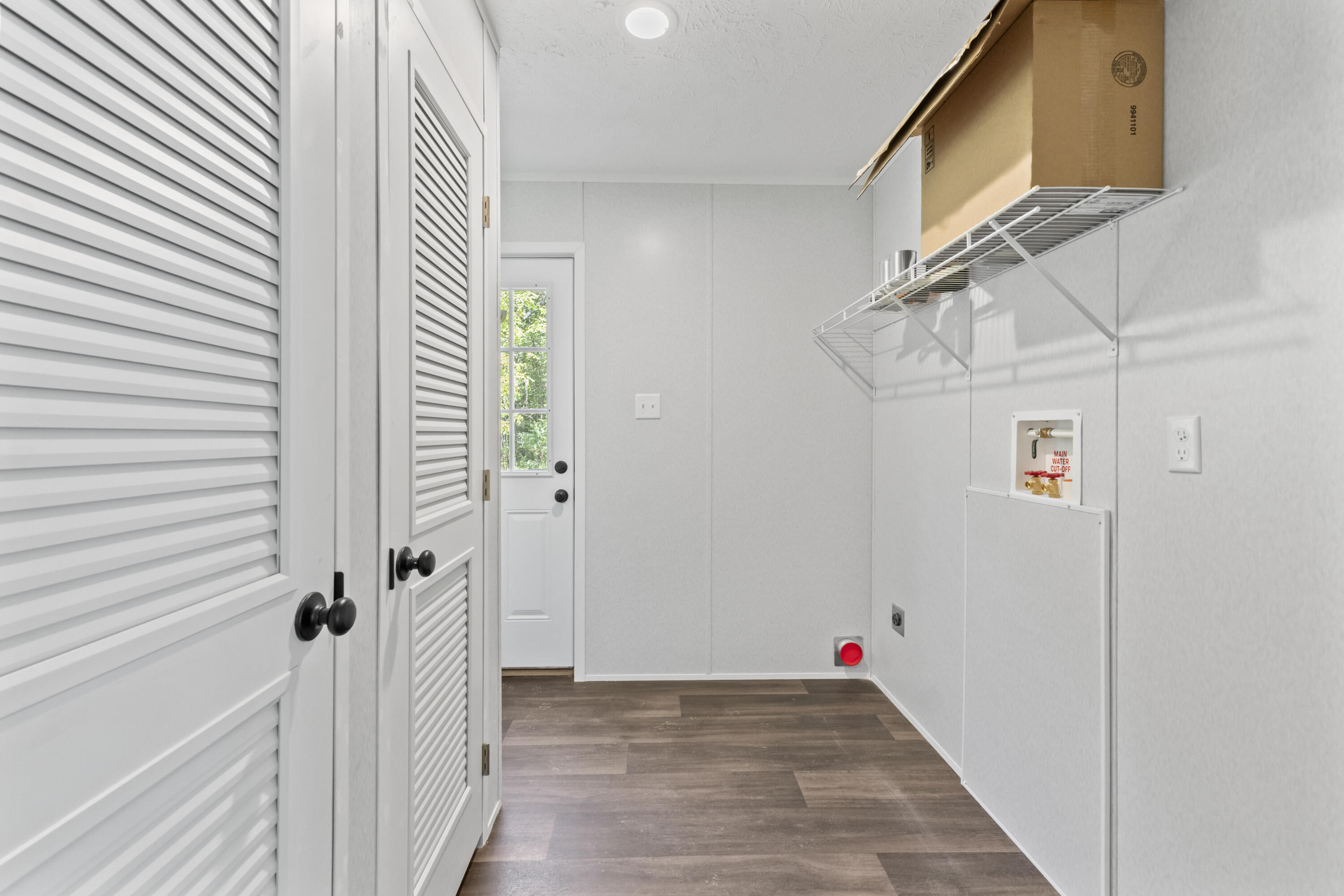 598 Cooper Road Property Photo 29