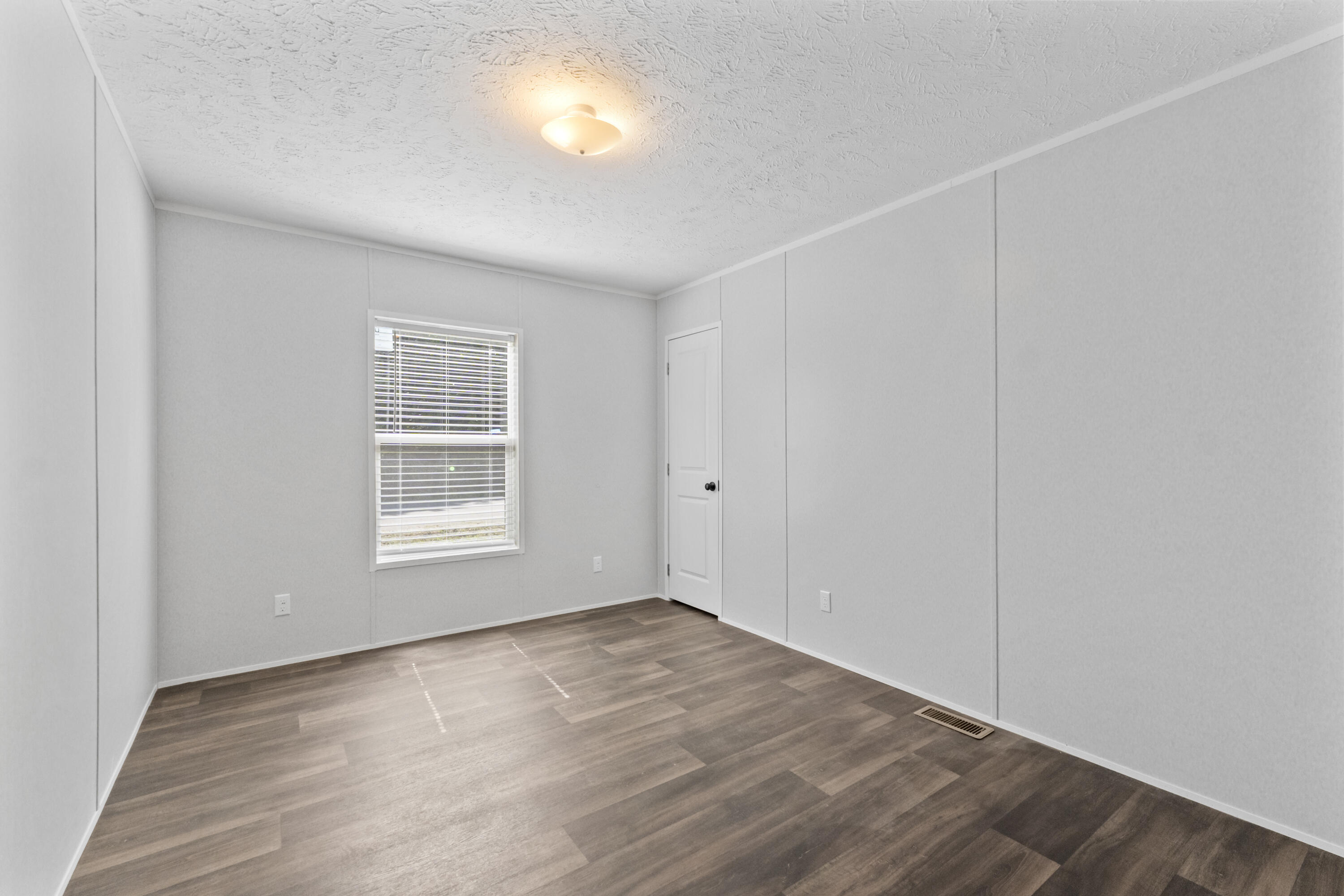 598 Cooper Road Property Photo 34