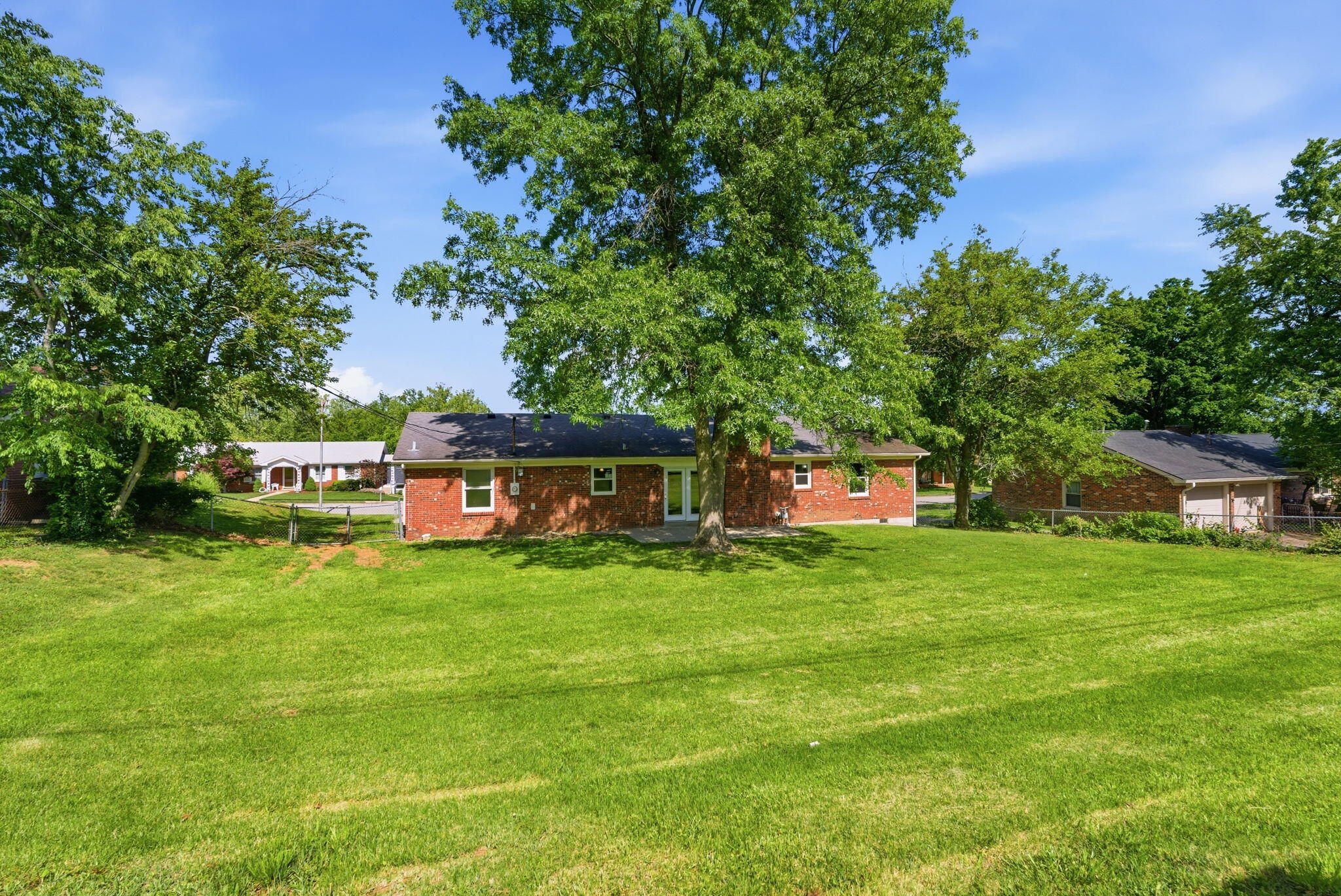 105 Robin Road Property Photo 34