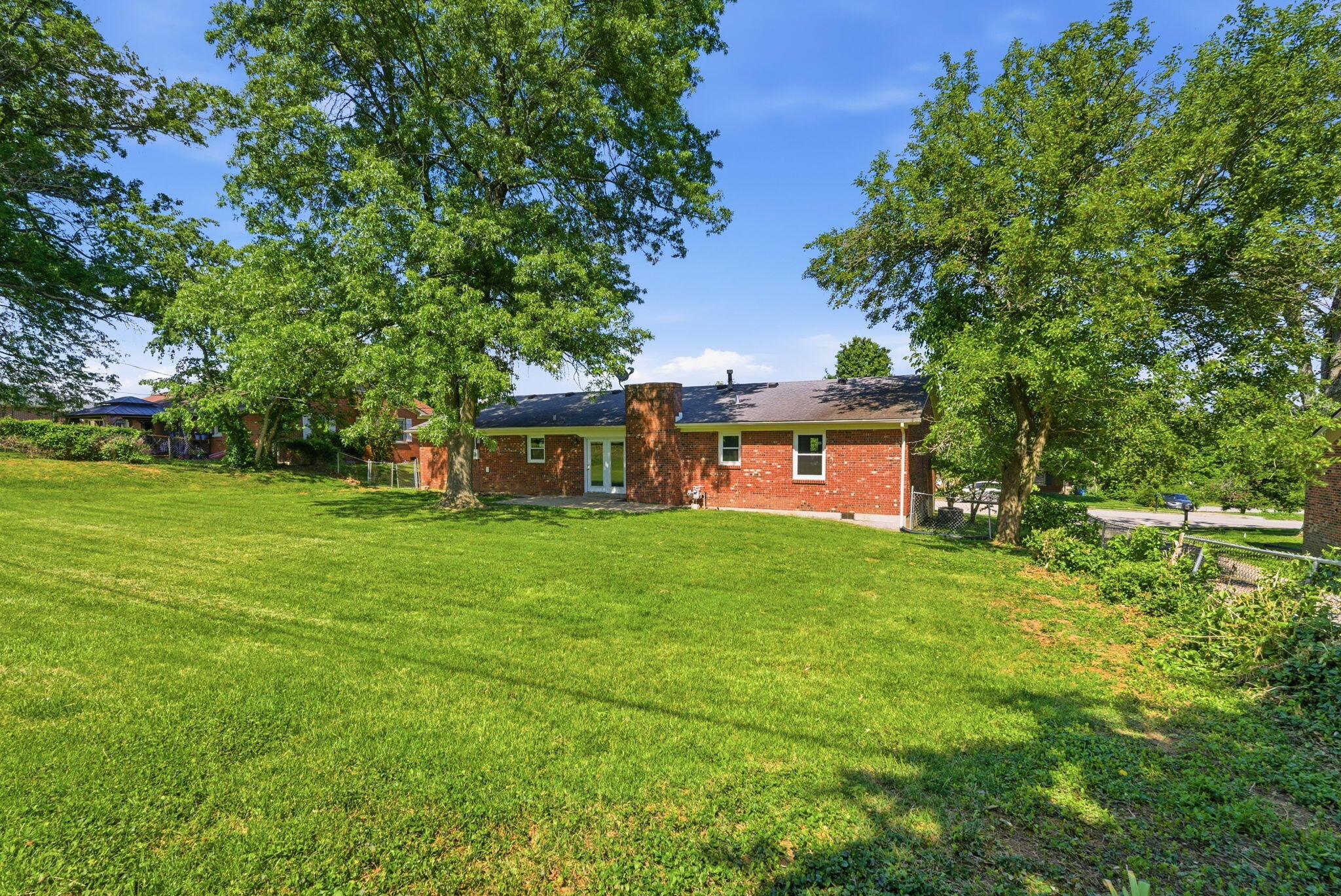 105 Robin Road Property Photo 36