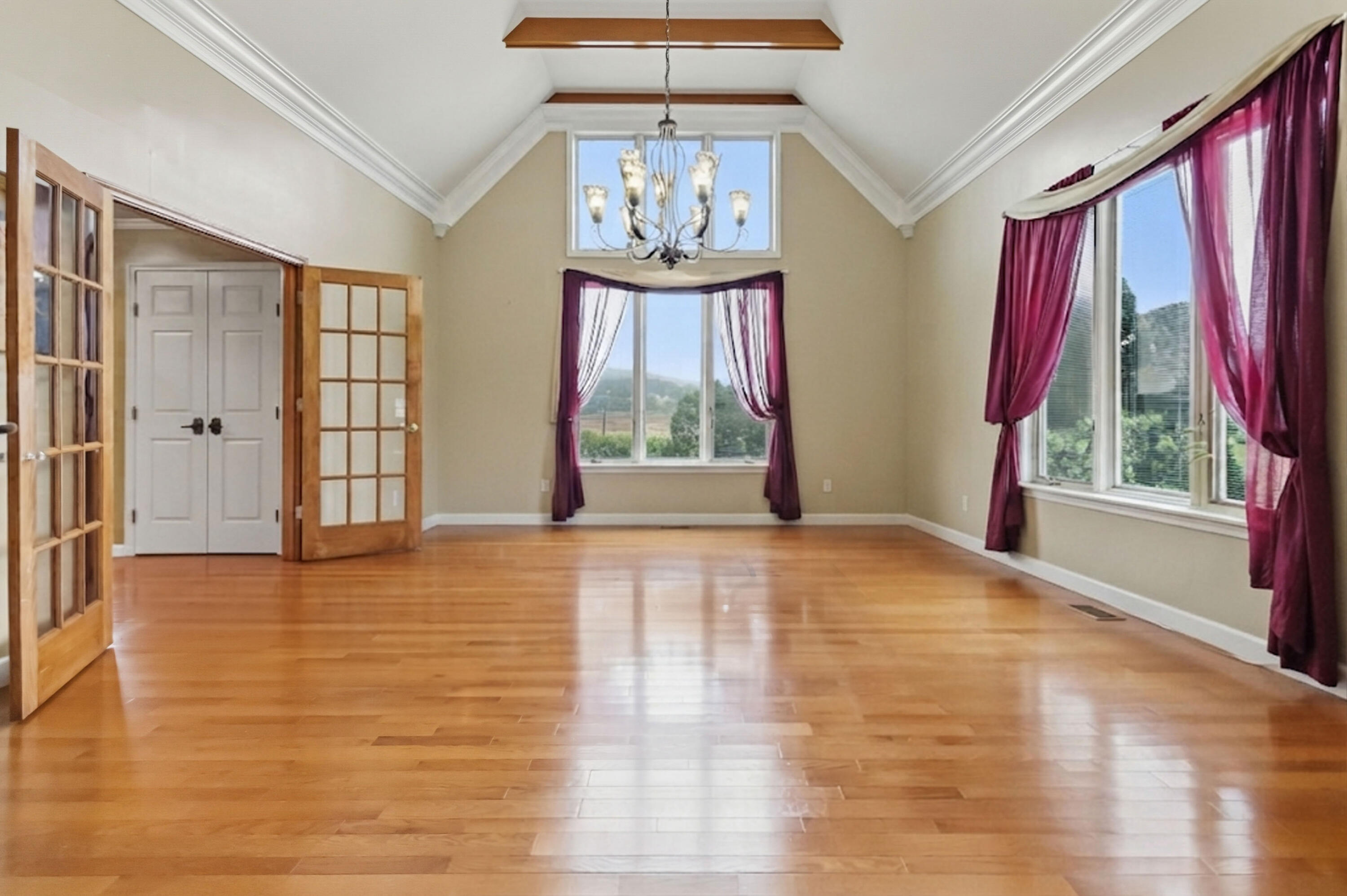 137 Indian Cave Road Property Photo 11