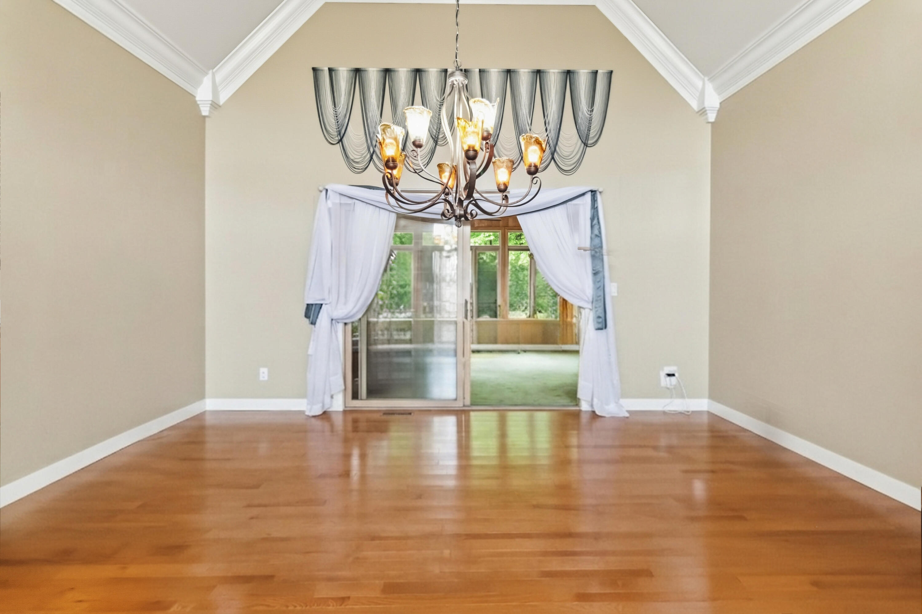 137 Indian Cave Road Property Photo 12