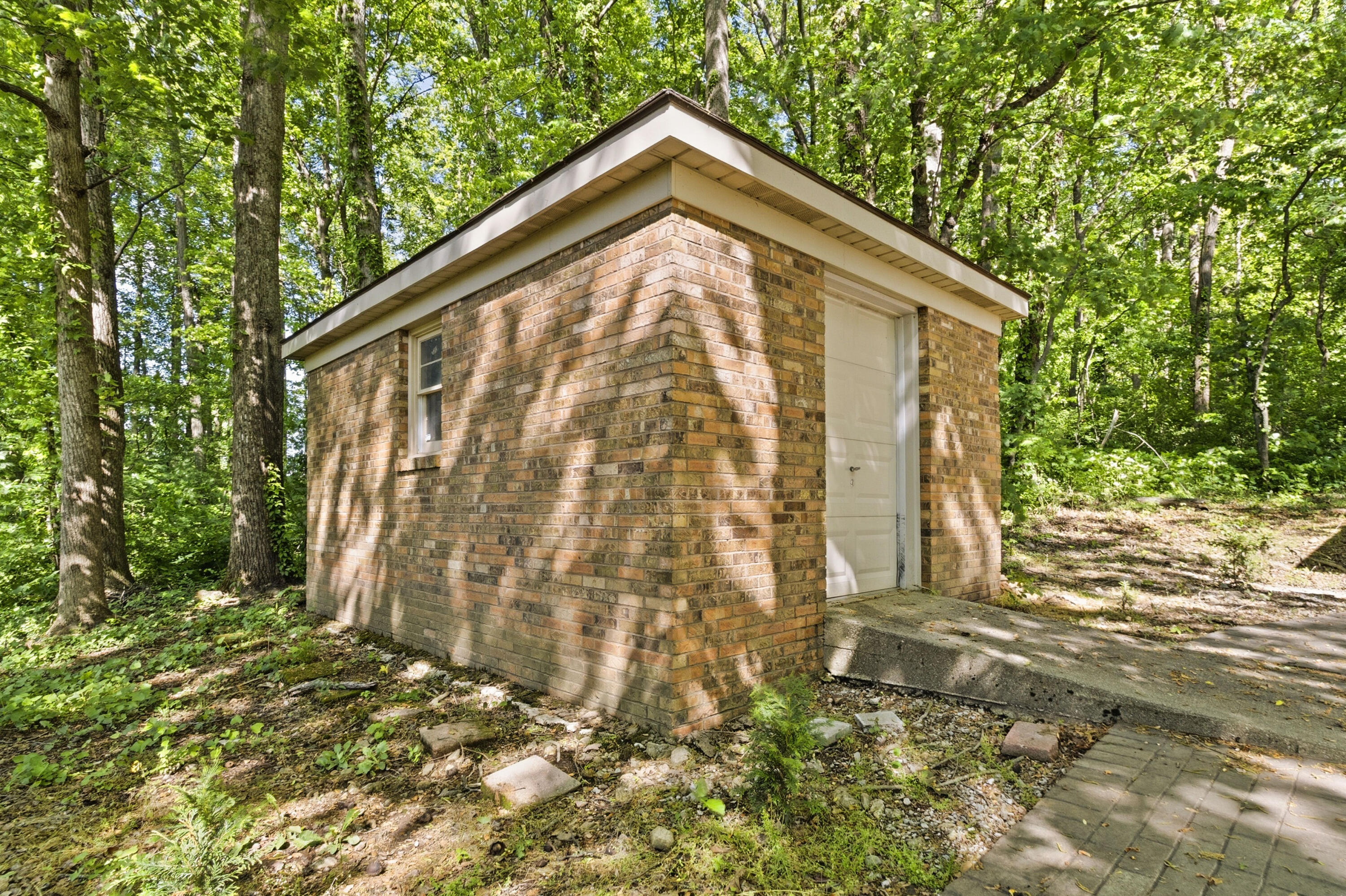 137 Indian Cave Road Property Photo 56
