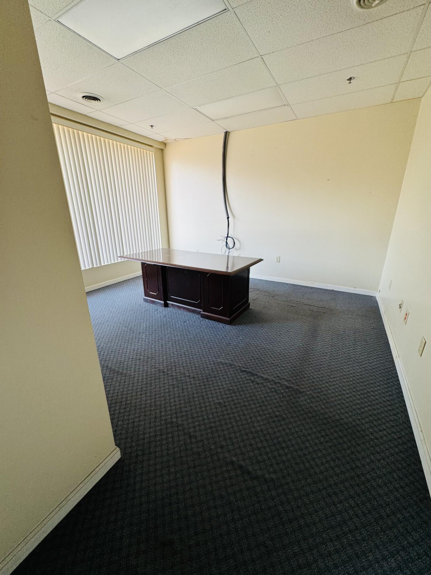 426 W 4th Street Property Photo 15