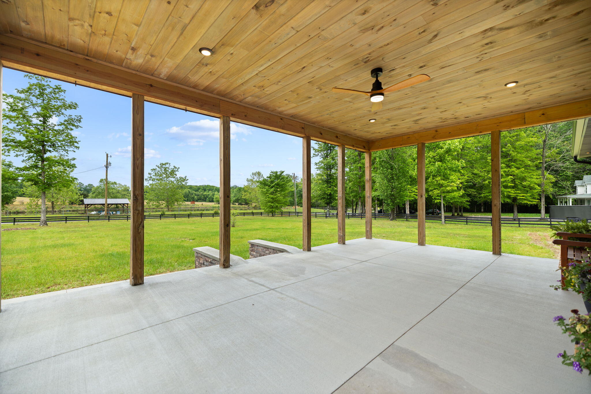 236 Whitaker Road Property Photo 5