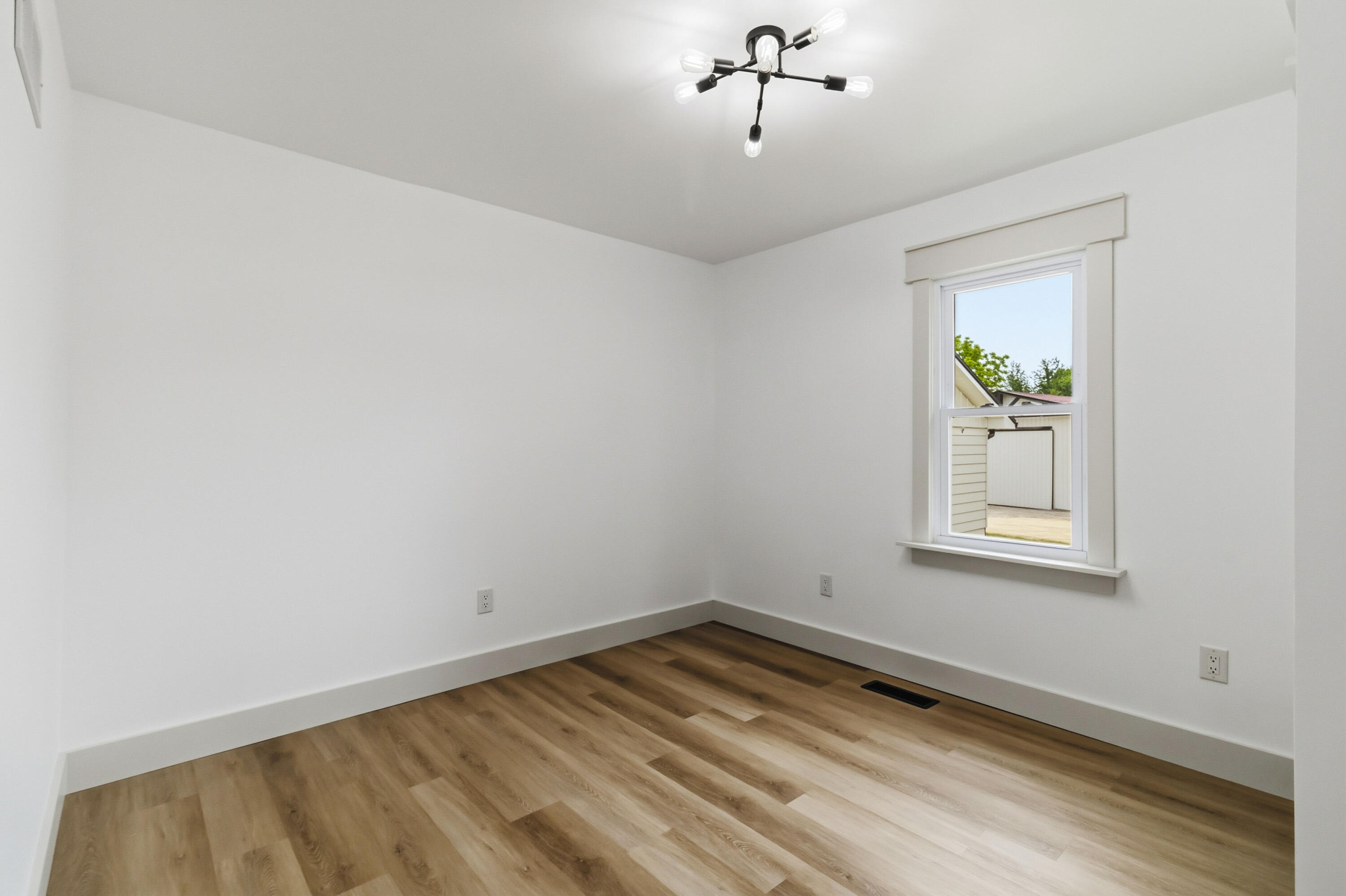 2913 Gentry Mill Road Property Photo 27