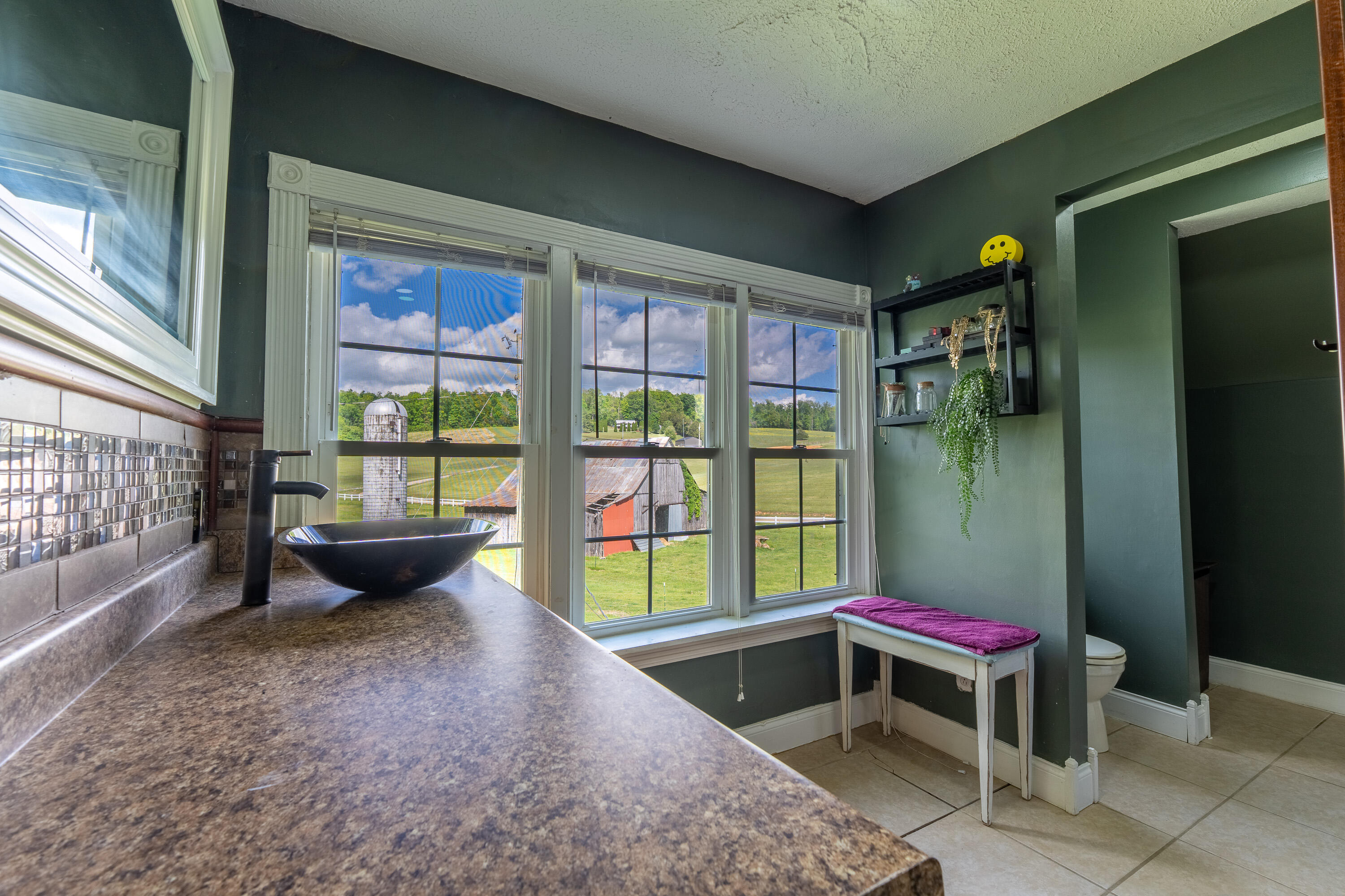 52 Wilson Loop Property Photo 33