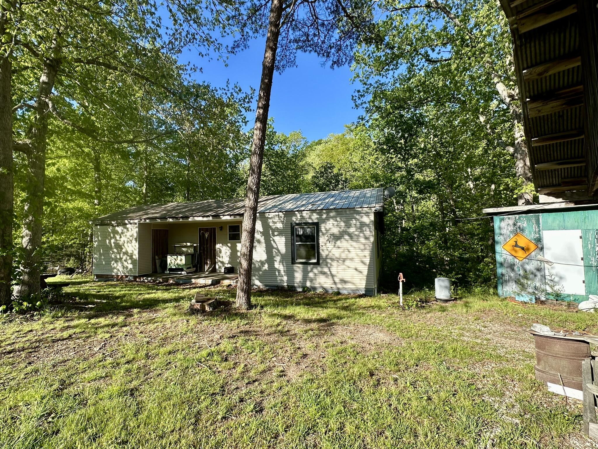 1170 E Doe Creek Road Property Photo 8