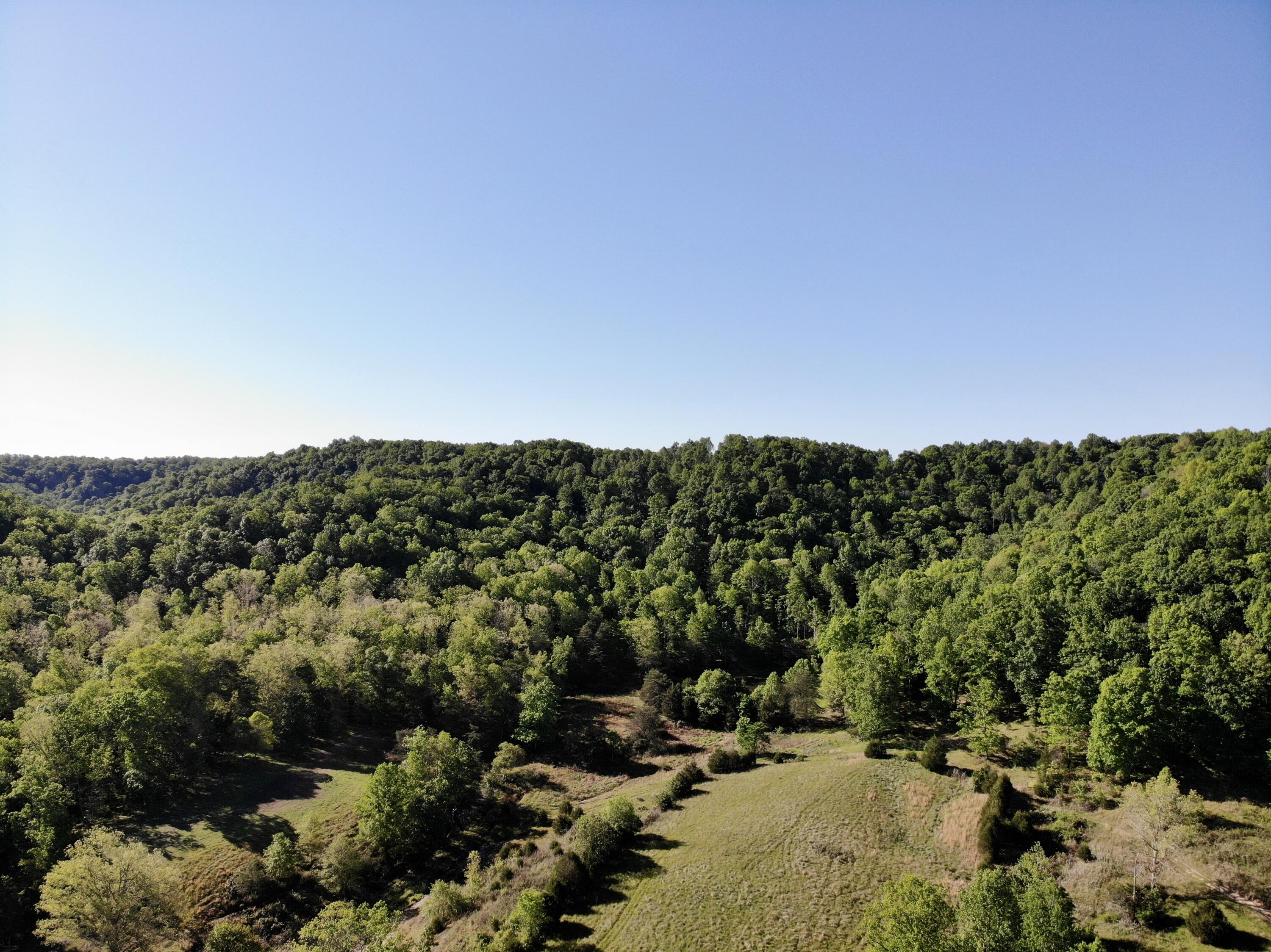 1170 E Doe Creek Road Property Photo 16
