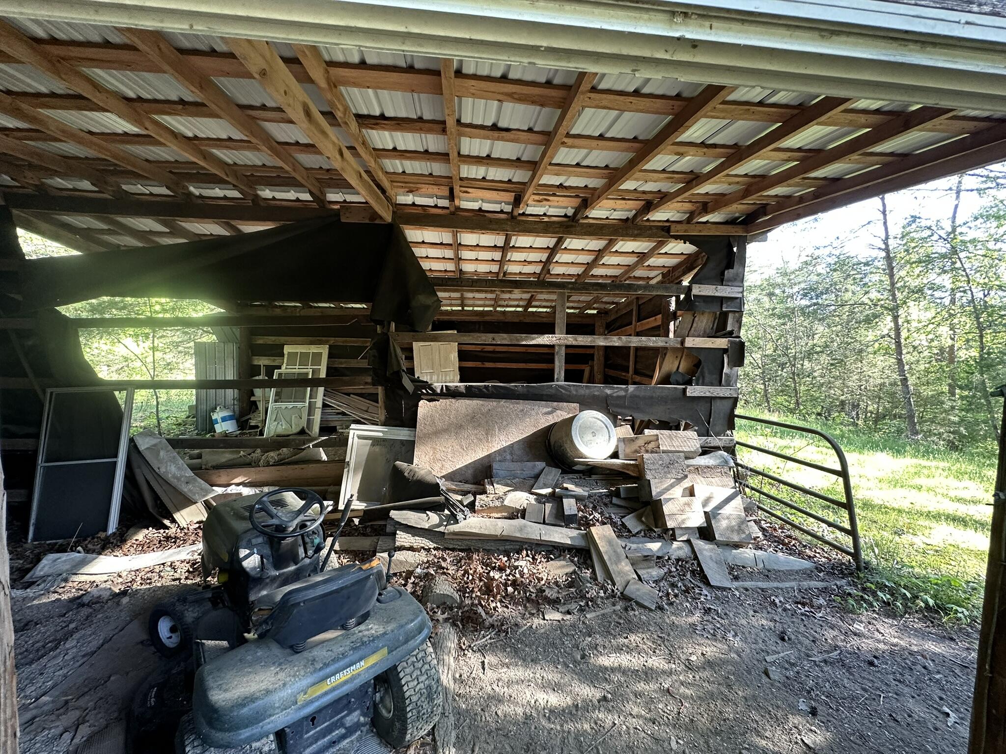 1170 E Doe Creek Road Property Photo 57