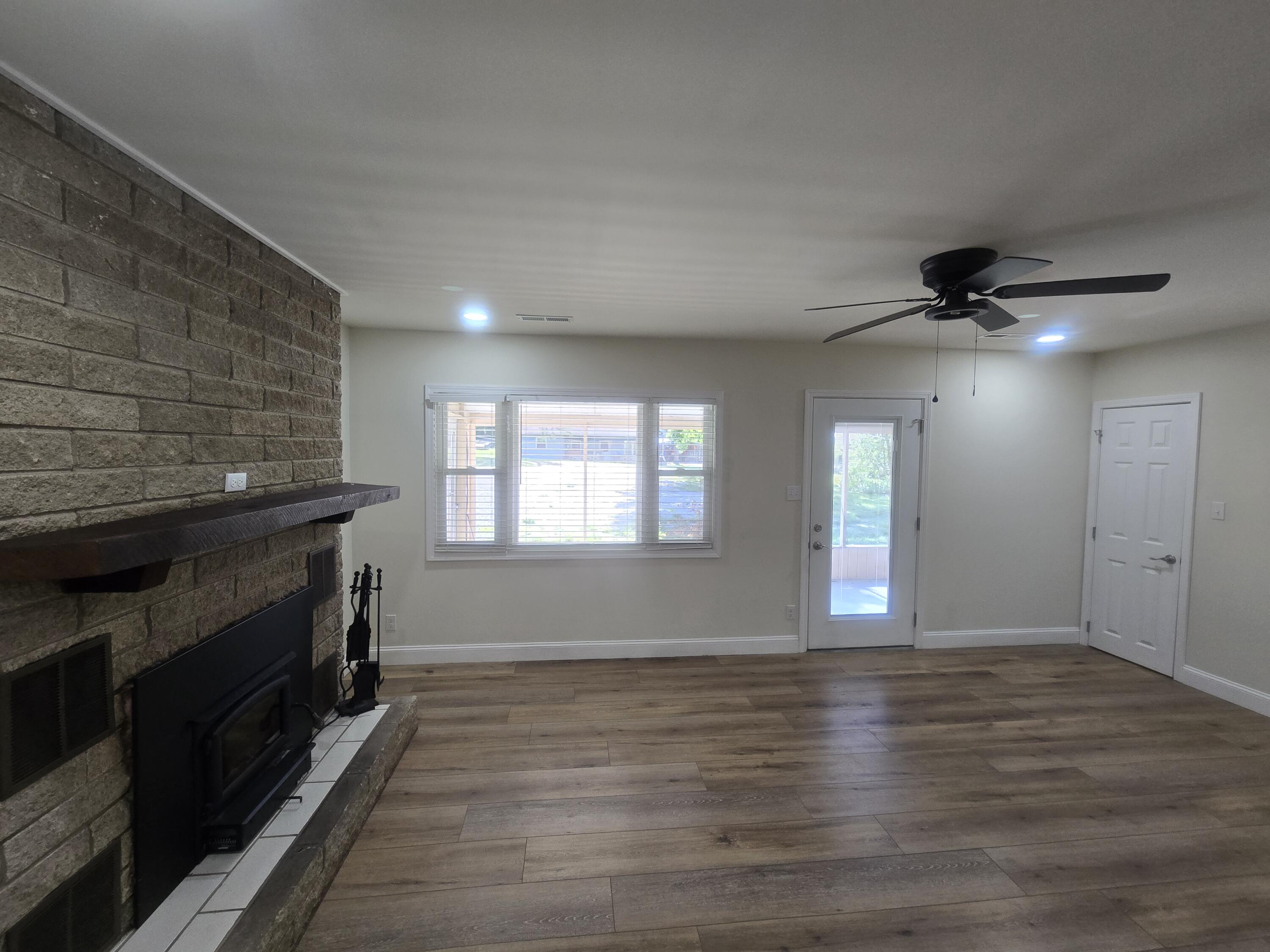 180 Beauchamp Boulevard Property Photo 7