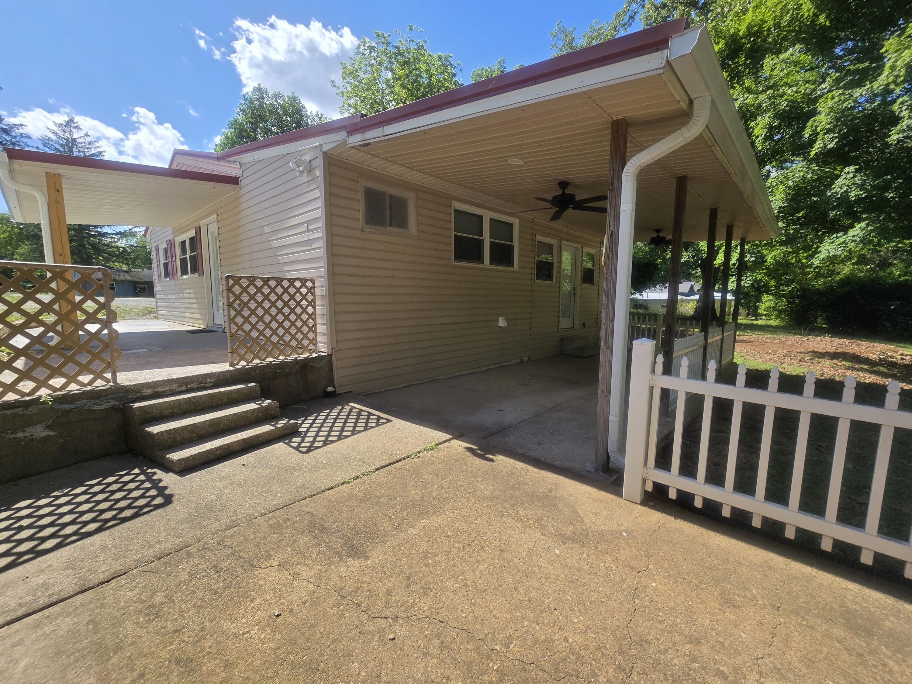 180 Beauchamp Boulevard Property Photo 37