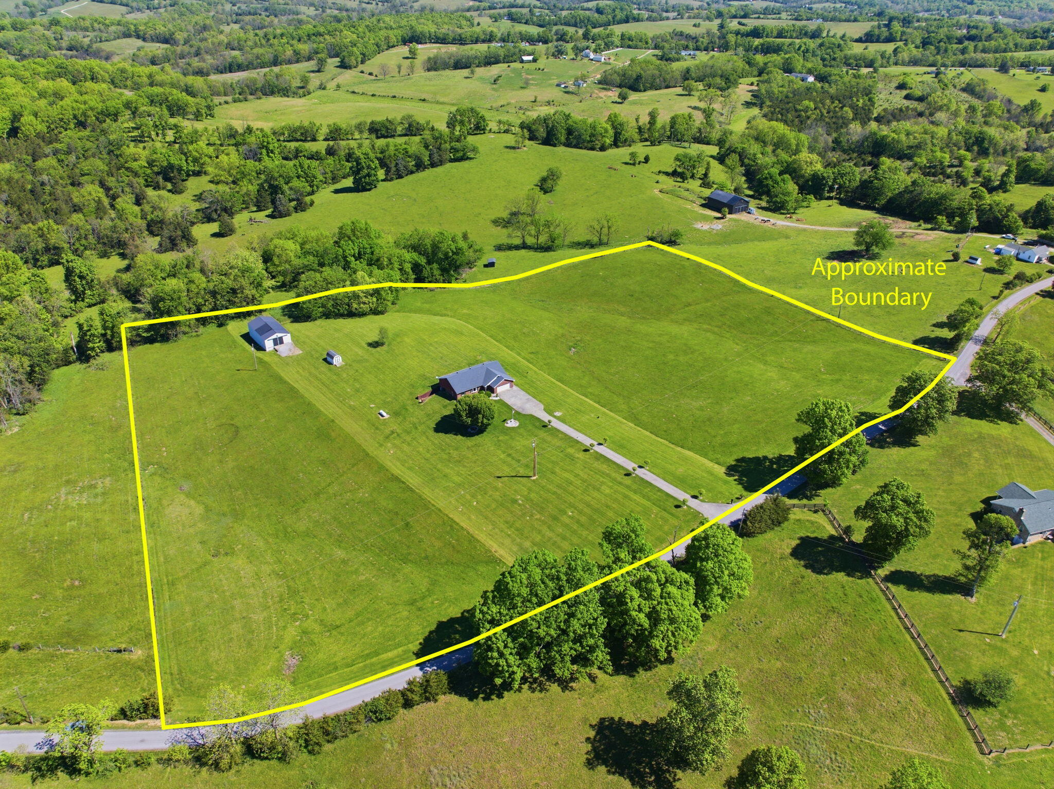742 Colby Road Property Photo 3